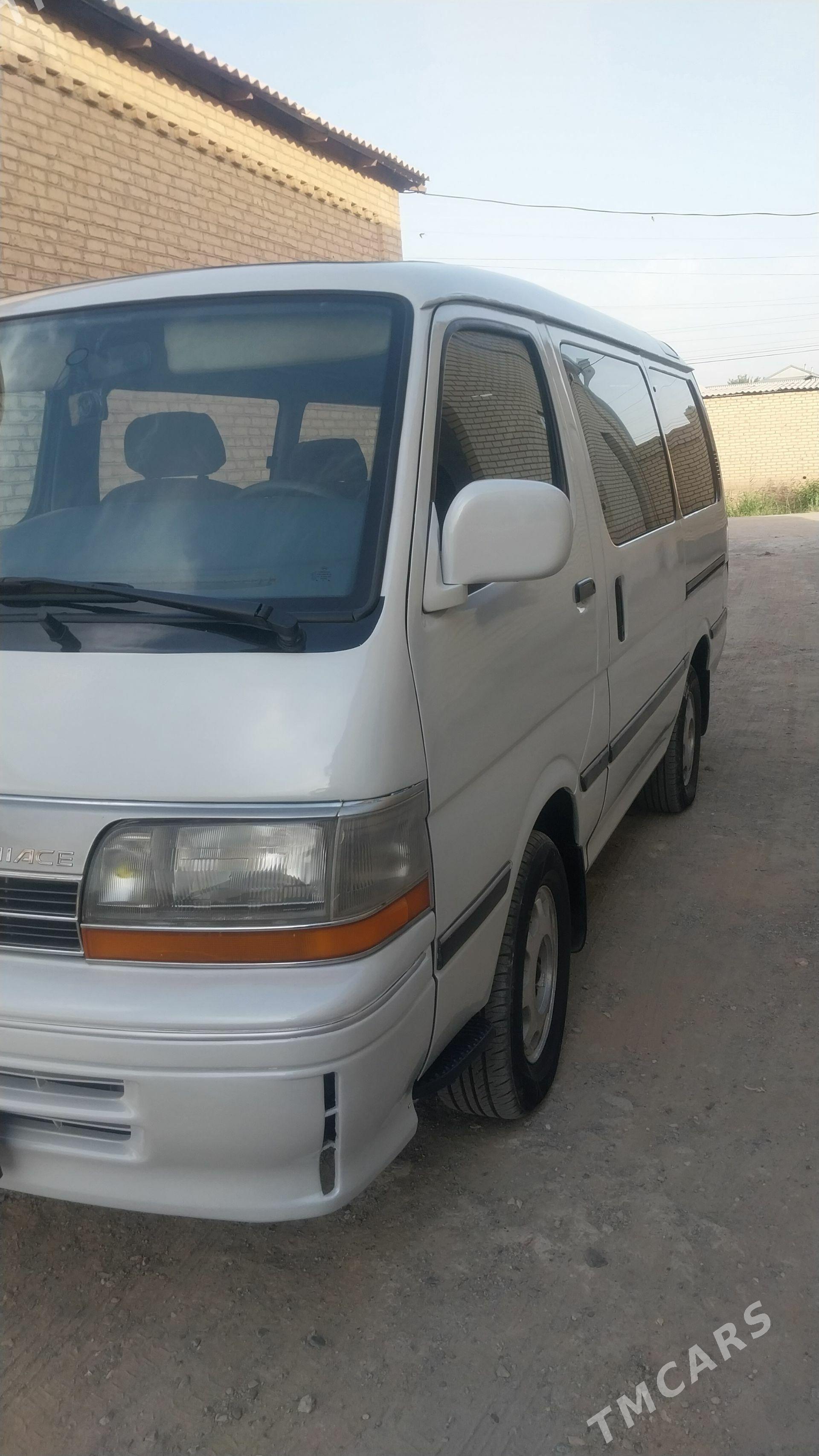 Toyota Hiace 1990 - 90 000 TMT - Mary - img 1