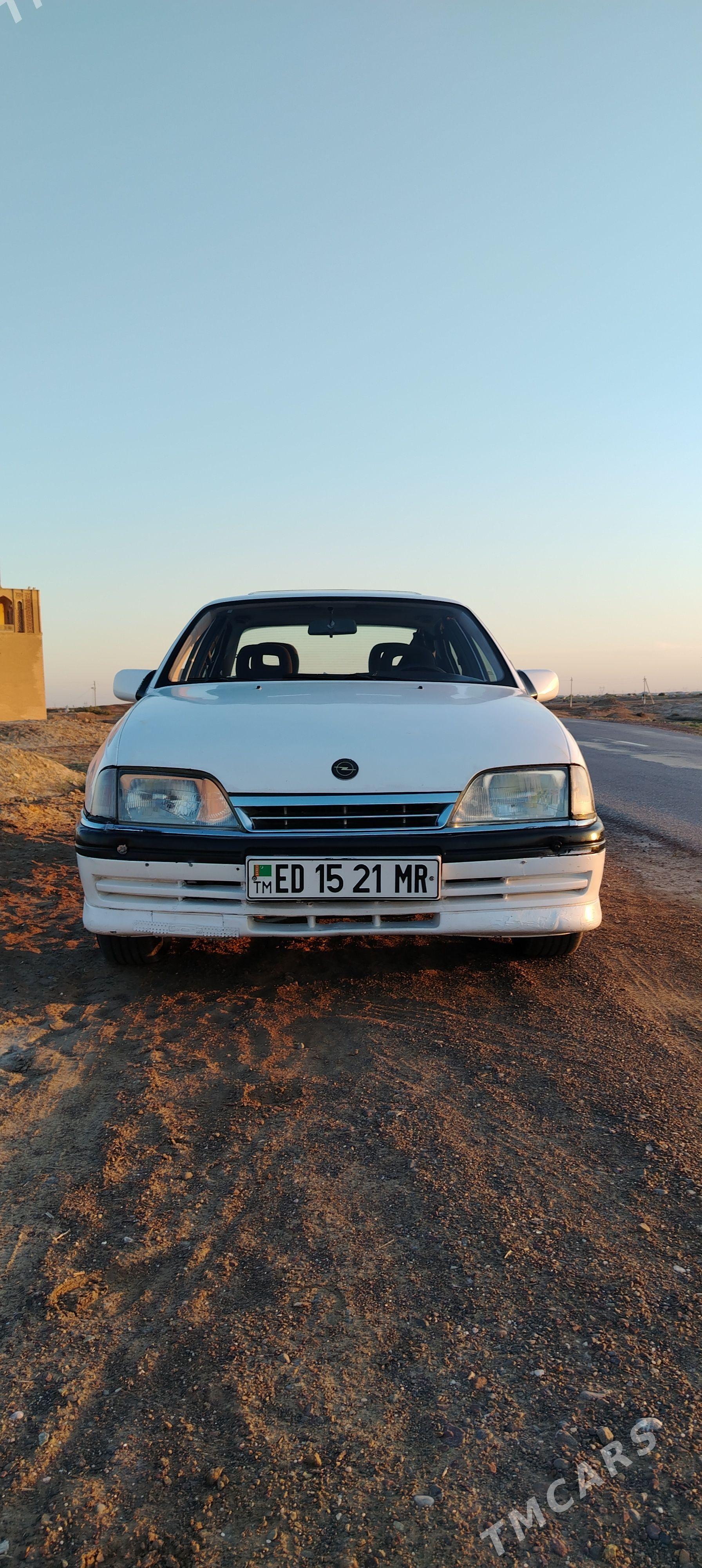 Opel Omega 1992 - 32 000 TMT - Байрамали - img 1