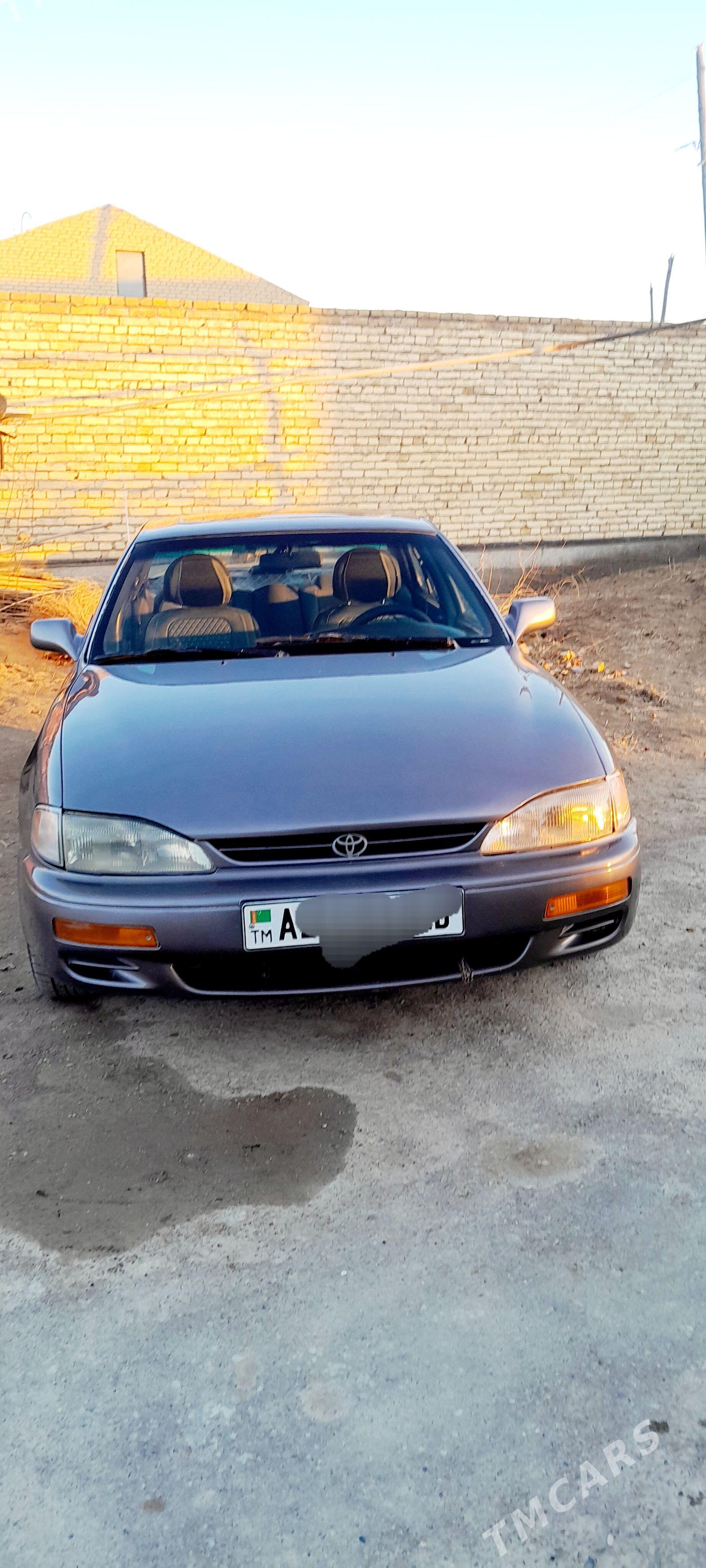 Toyota Camry 1996 - 120 000 TMT - Саят - img 1