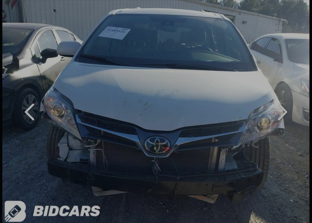 Toyota Sienna 2020 - 640 000 TMT - Ашхабад - img 1