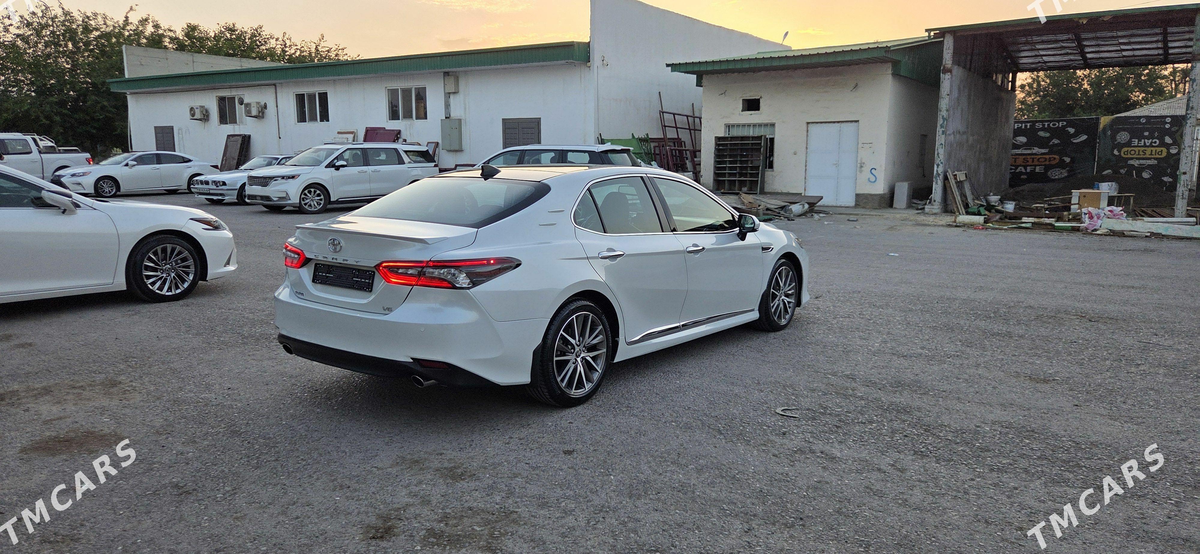 Toyota Camry 2021 - 420 000 TMT - Ашхабад - img 1