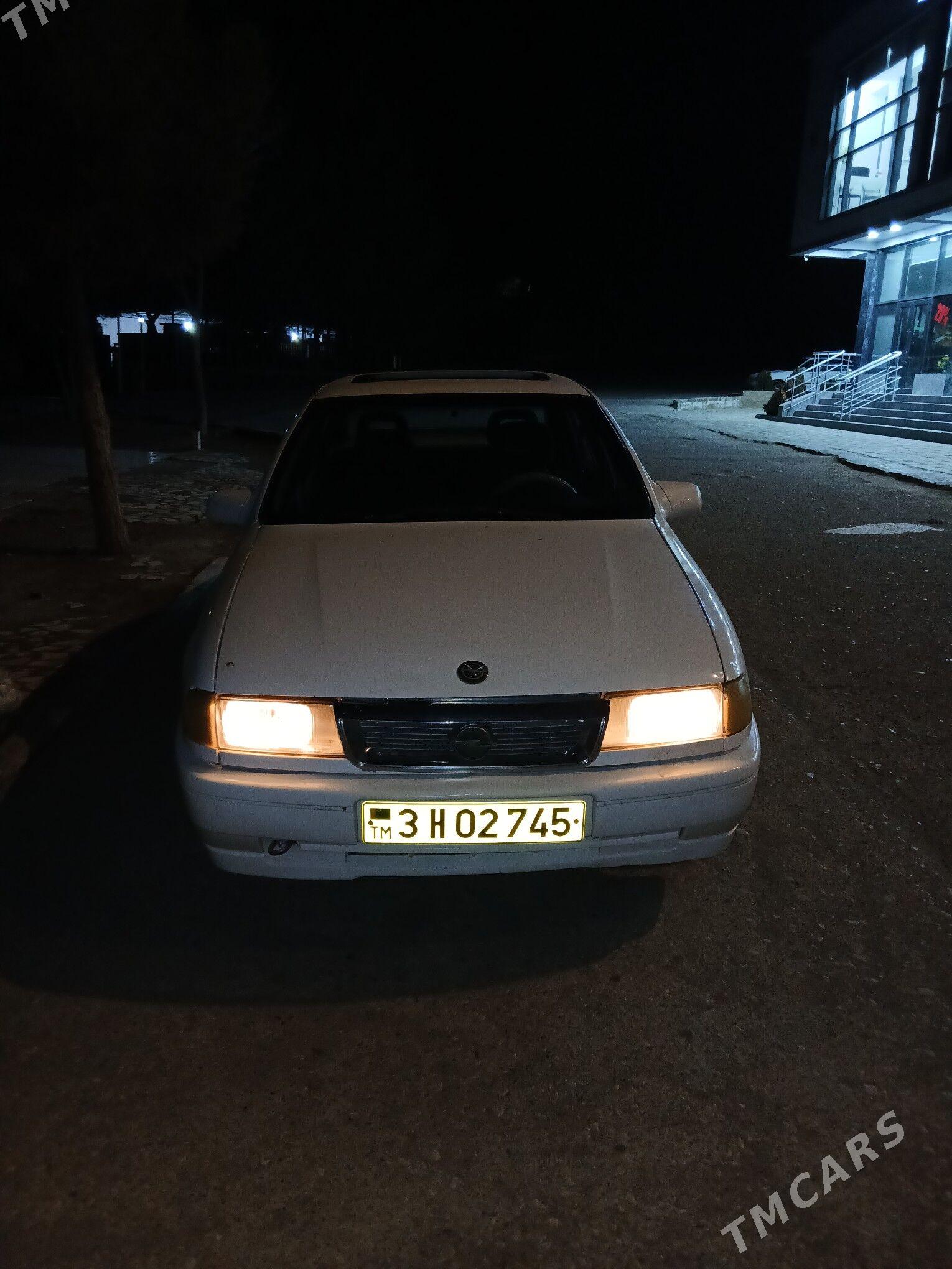 Opel Vectra 1991 - 38 000 TMT - Türkmenbaşy - img 1