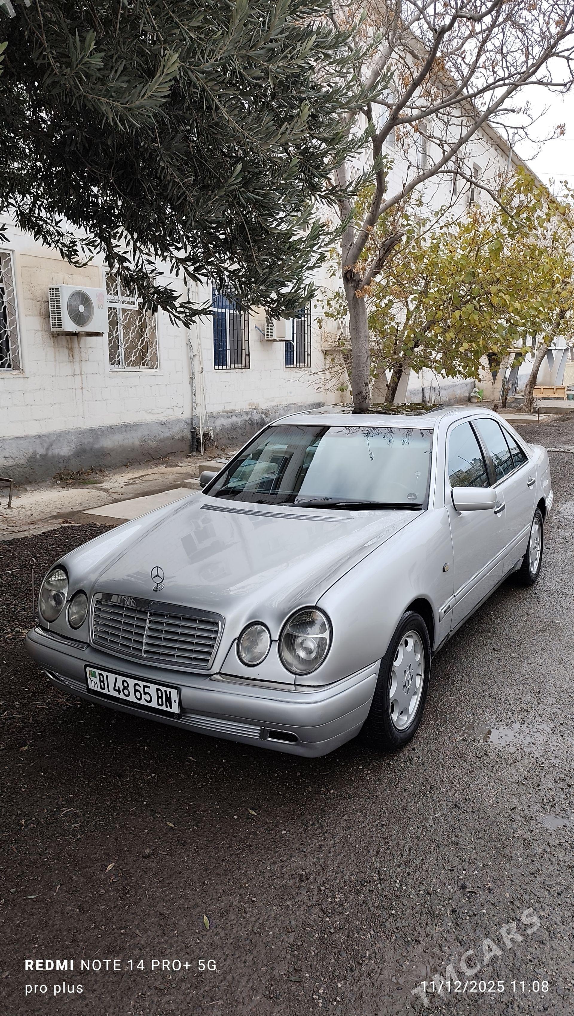 Mercedes-Benz E420 1996 - 95 000 TMT - Türkmenbaşy - img 1