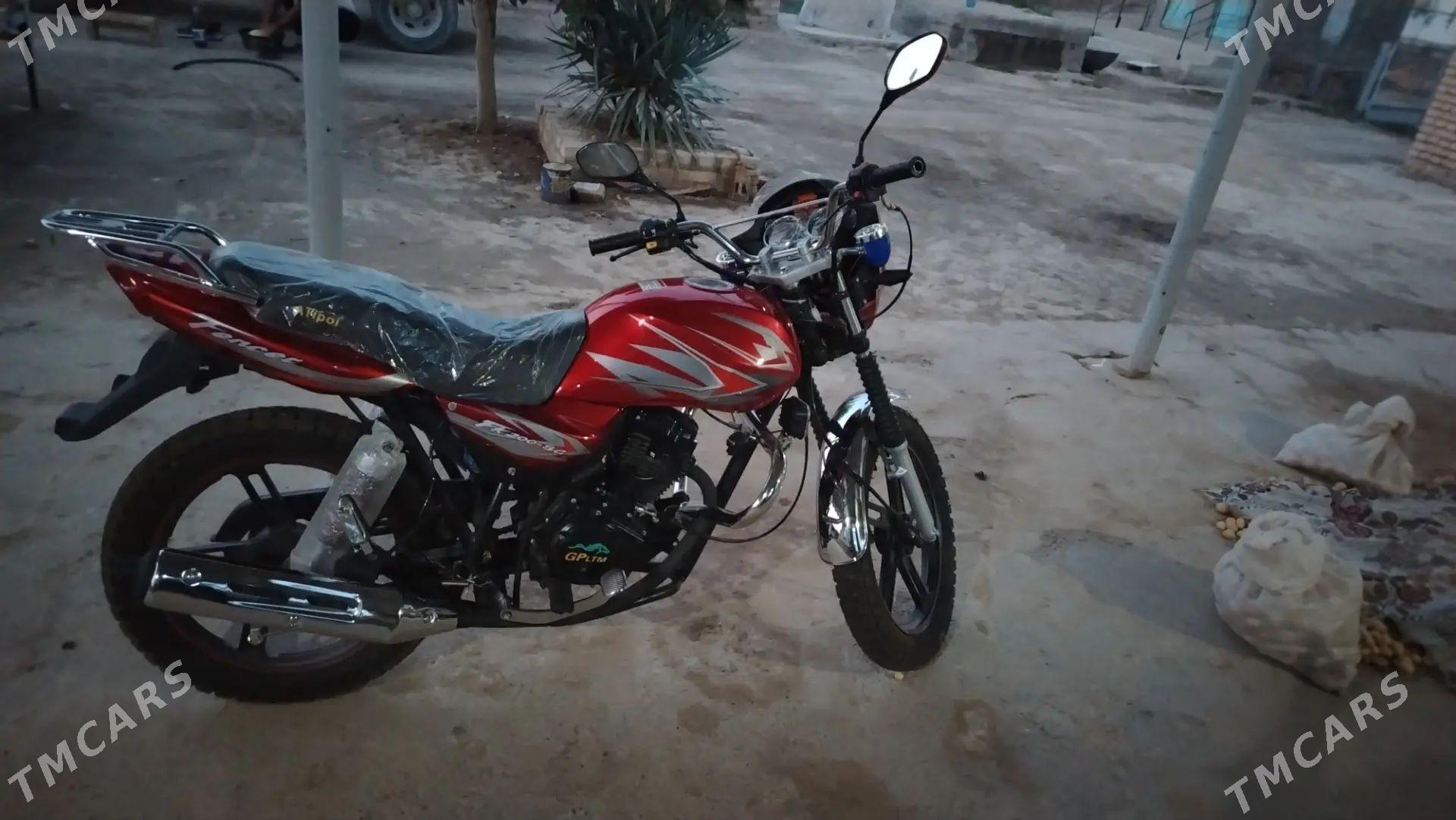 Fekon FK200-14G 2026 - 17 000 TMT - Тагтабазар - img 1