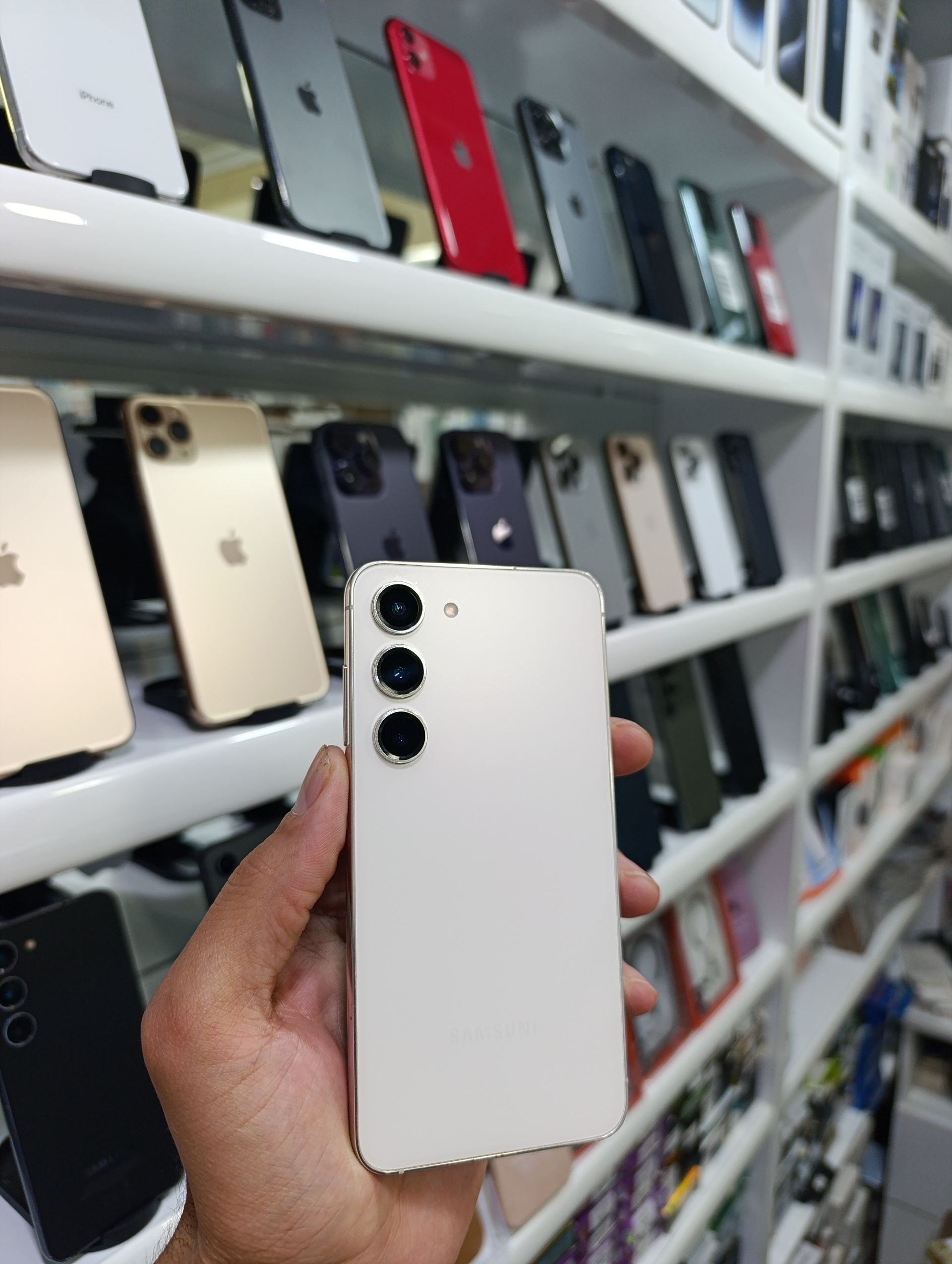 Samsung S23 8.256gb - Туркменбаши - img 1