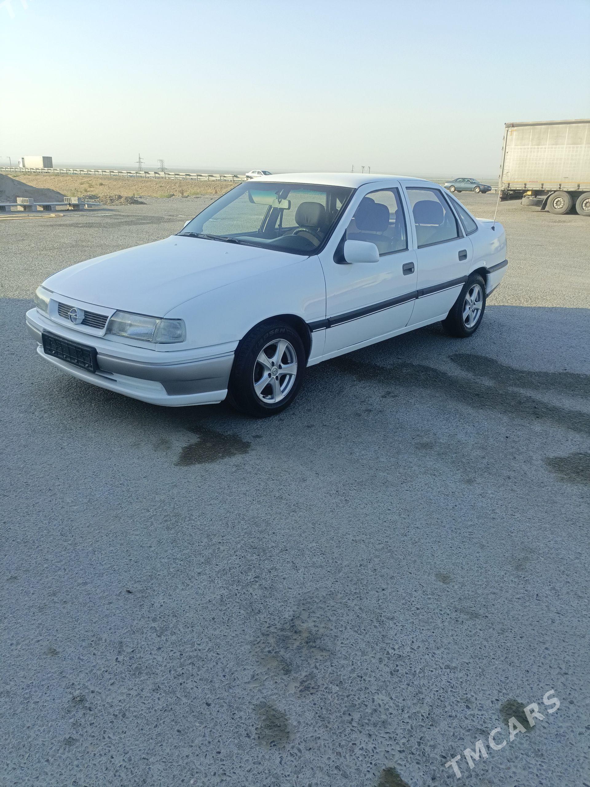 Opel Vectra 1991 - 50 000 TMT - Bäherden - img 1