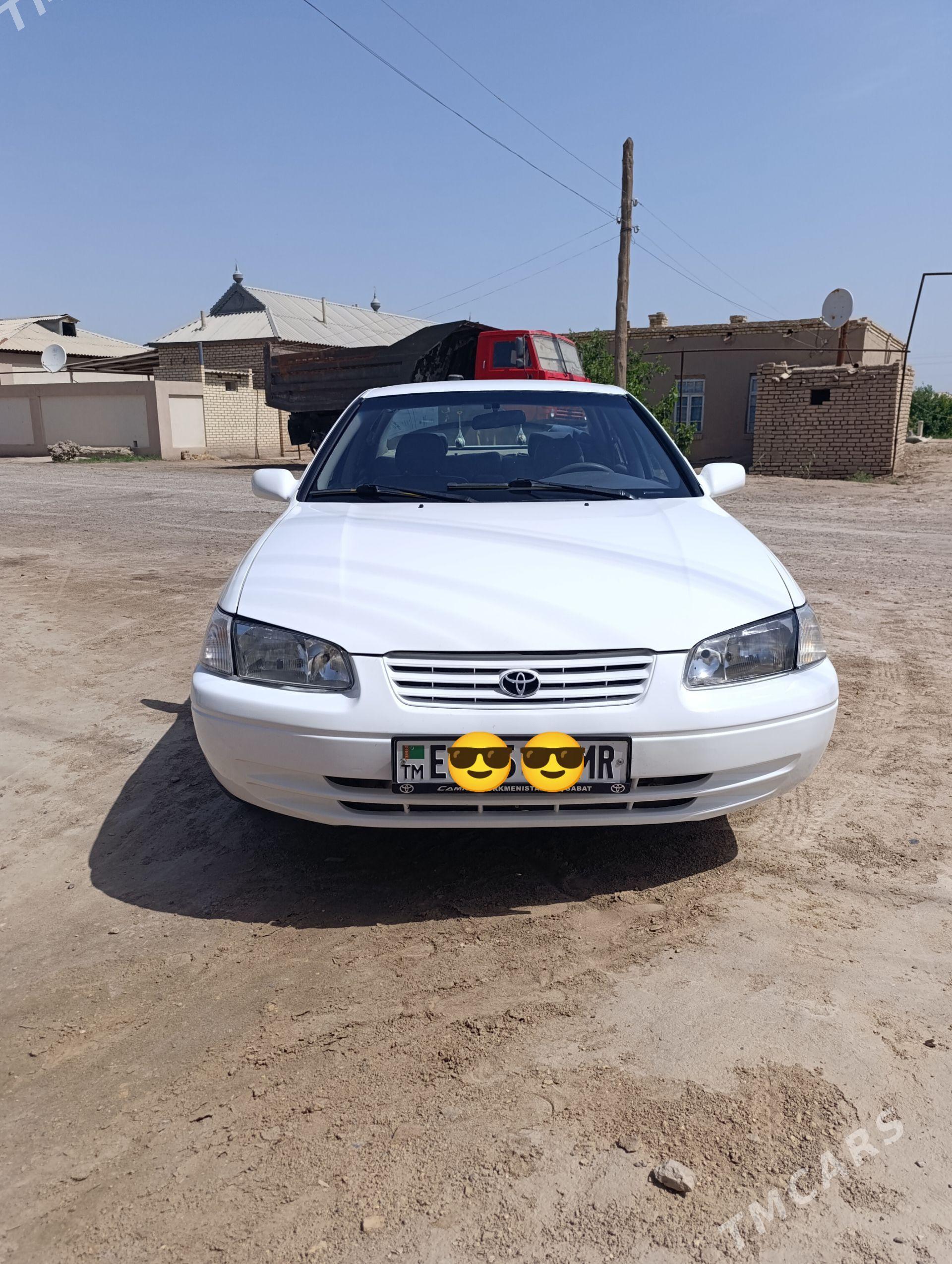 Toyota Camry 1998 - 140 000 TMT - Mary - img 1