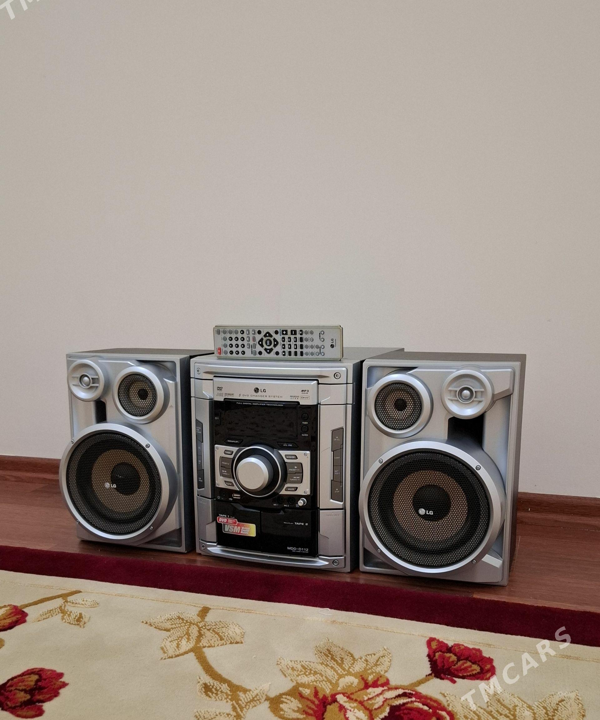 Muzikalniy Centr LG USB DVD - Aşgabat - img 1