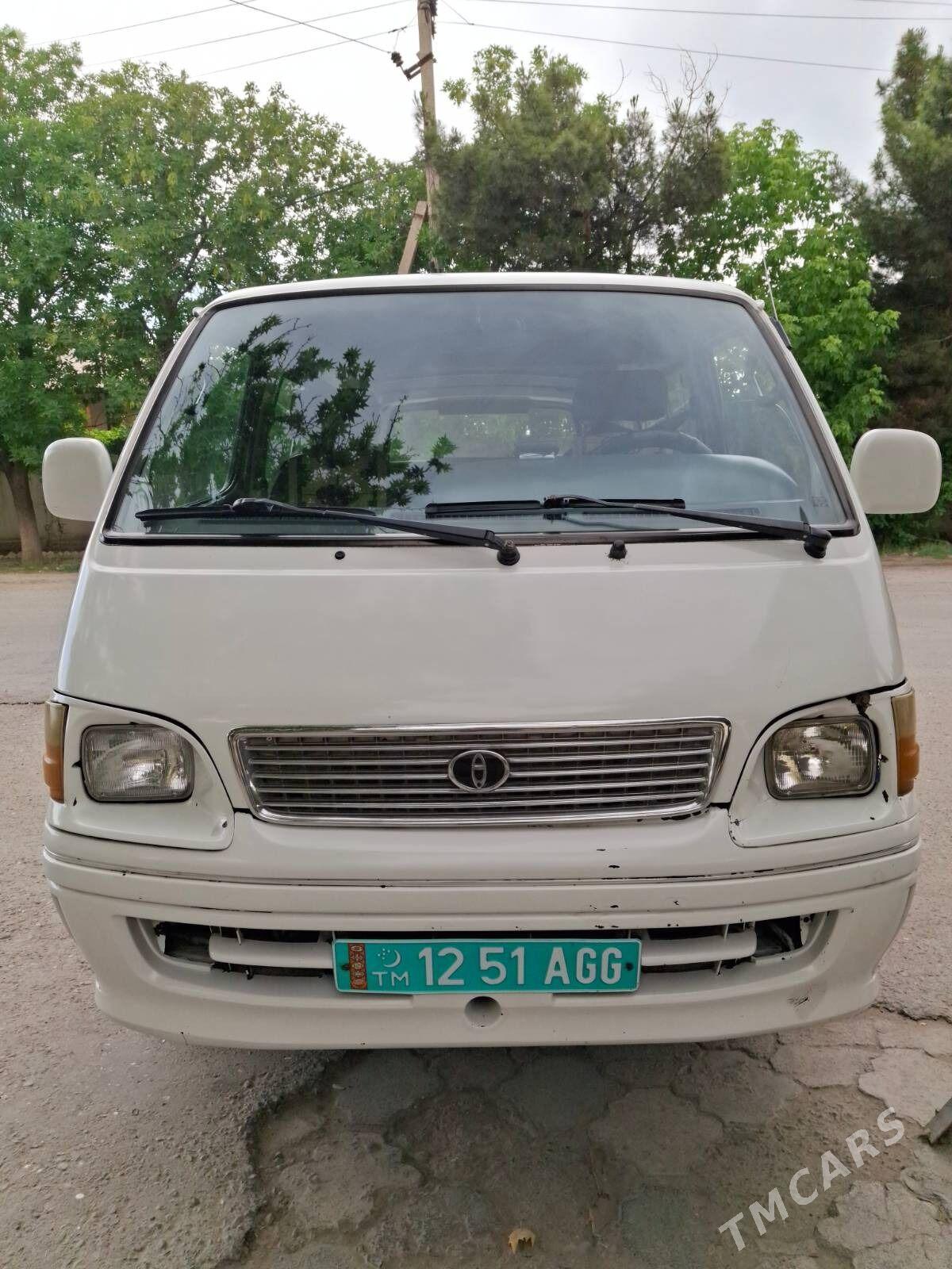 Toyota Hiace 2004 - 150 000 TMT - Ашхабад - img 1