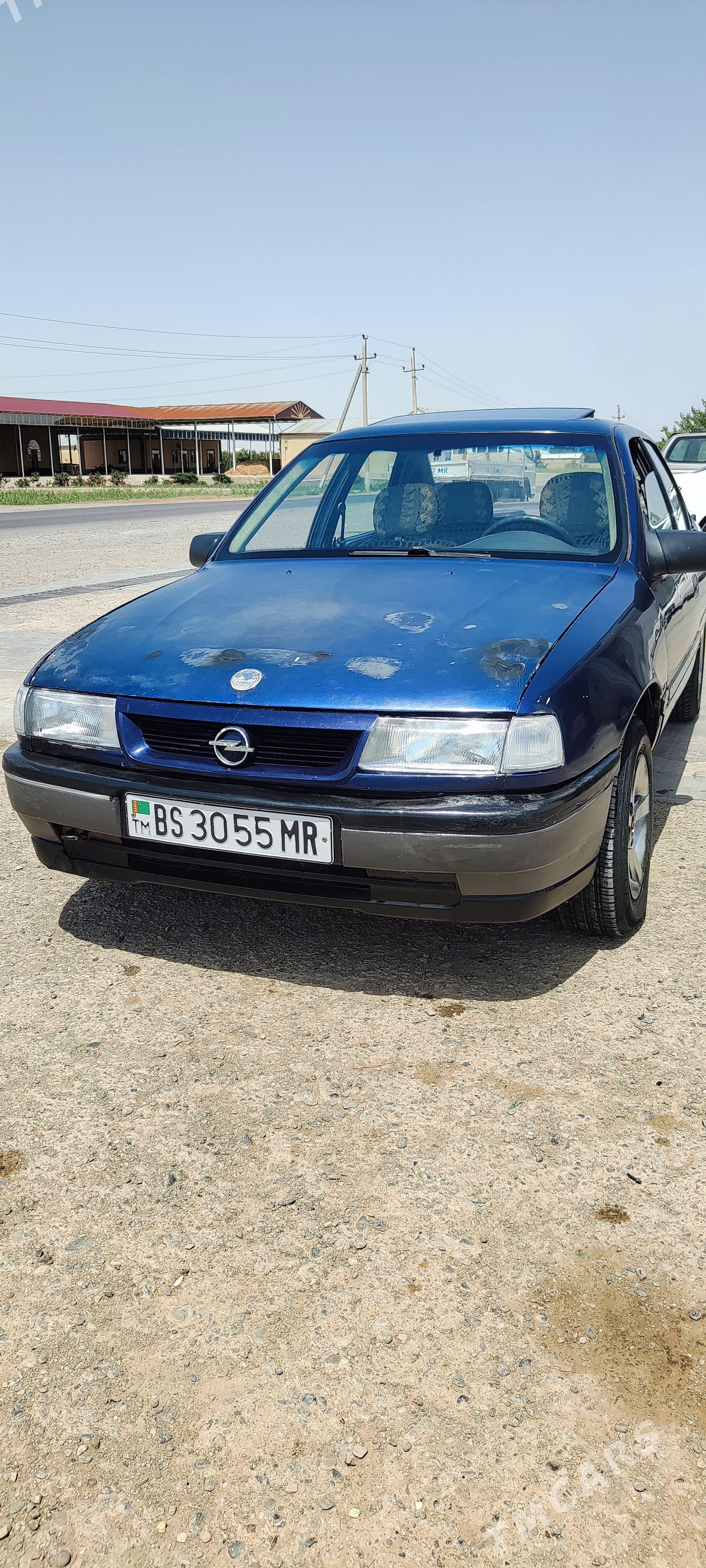 Opel Vectra 1992 - 28 000 TMT - Mary - img 1