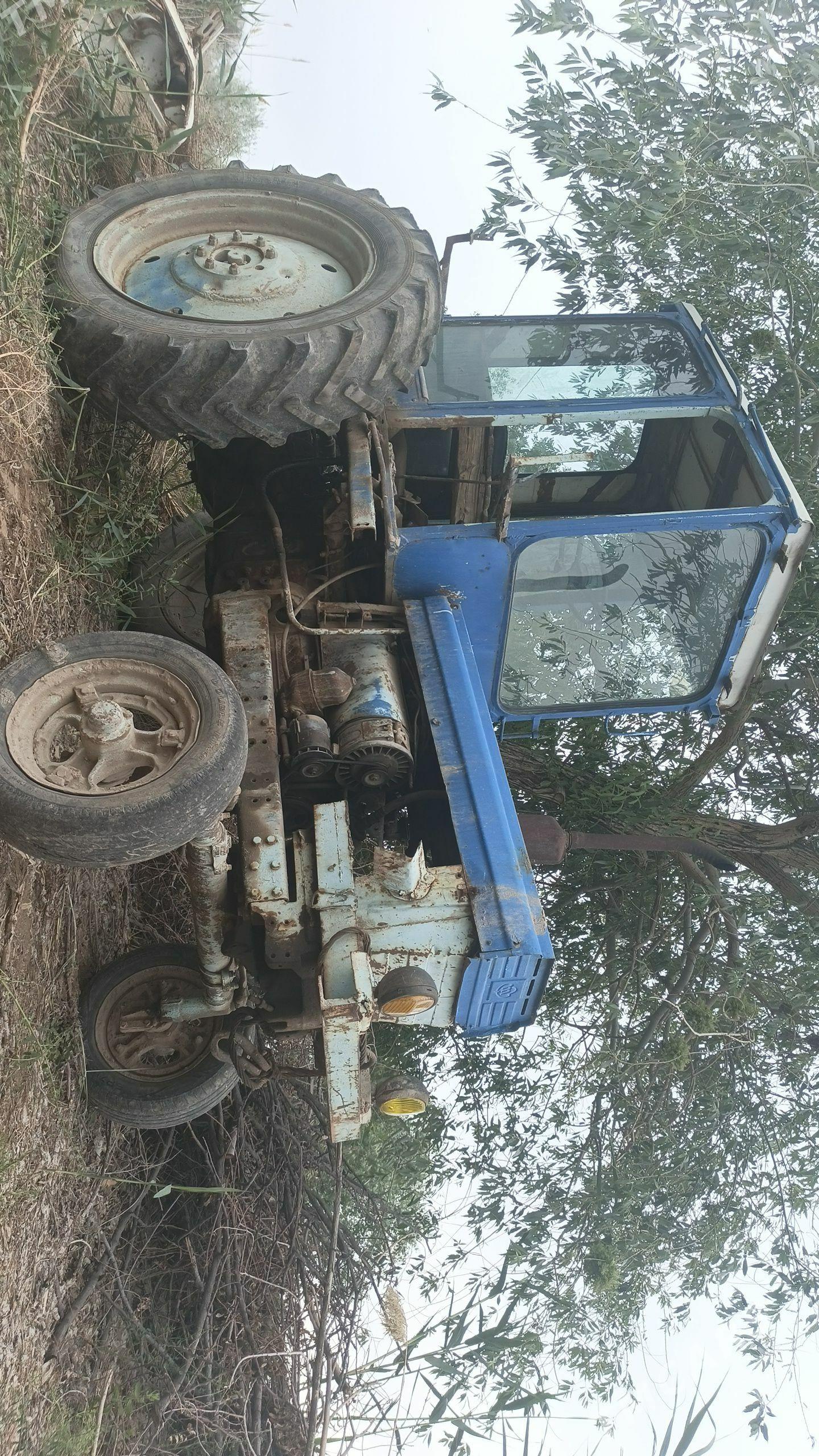 MTZ T-28 2003 - 30 000 TMT - Gurbansoltan Eje - img 1