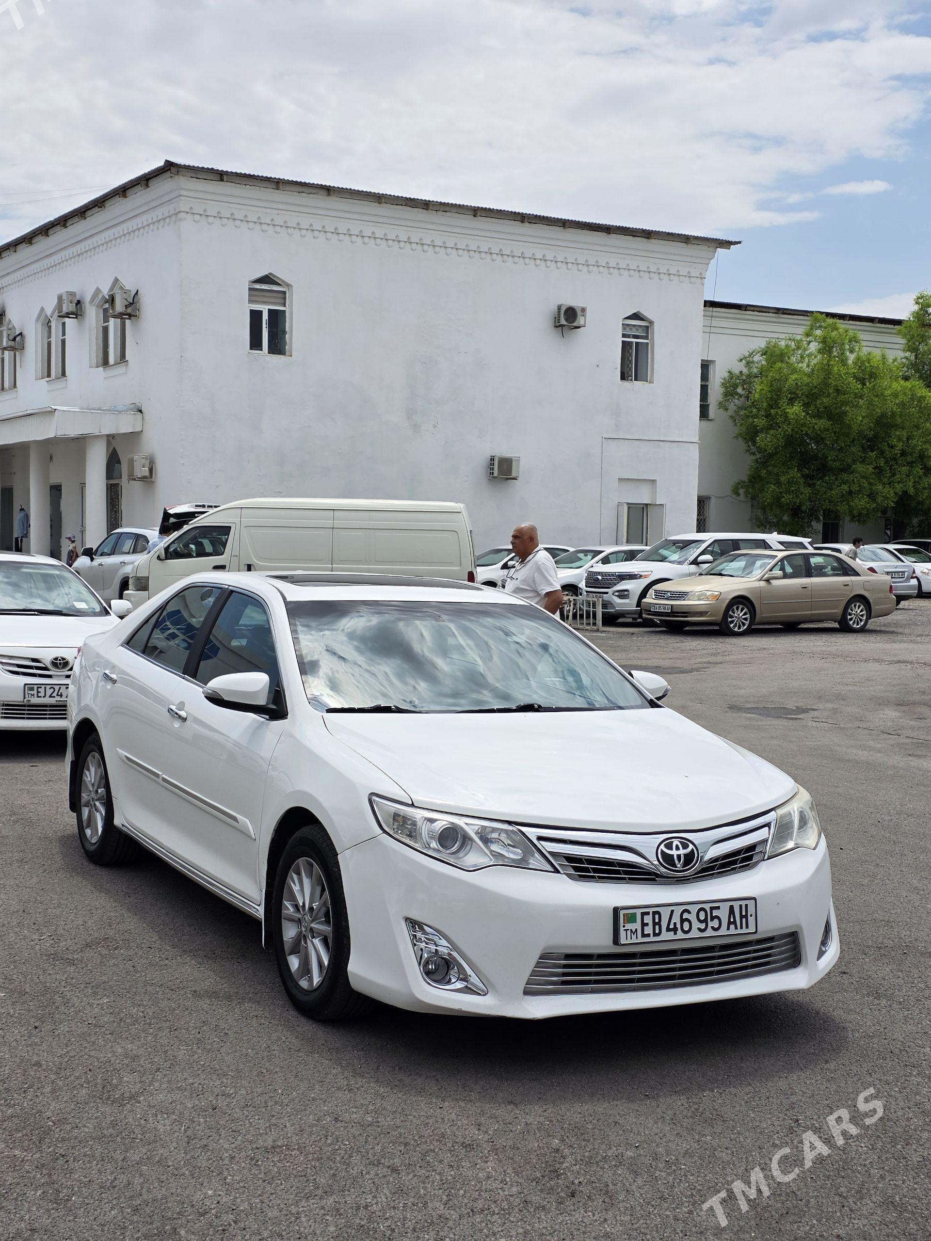 Toyota Camry 2012 - 260 000 TMT - Aşgabat - img 1