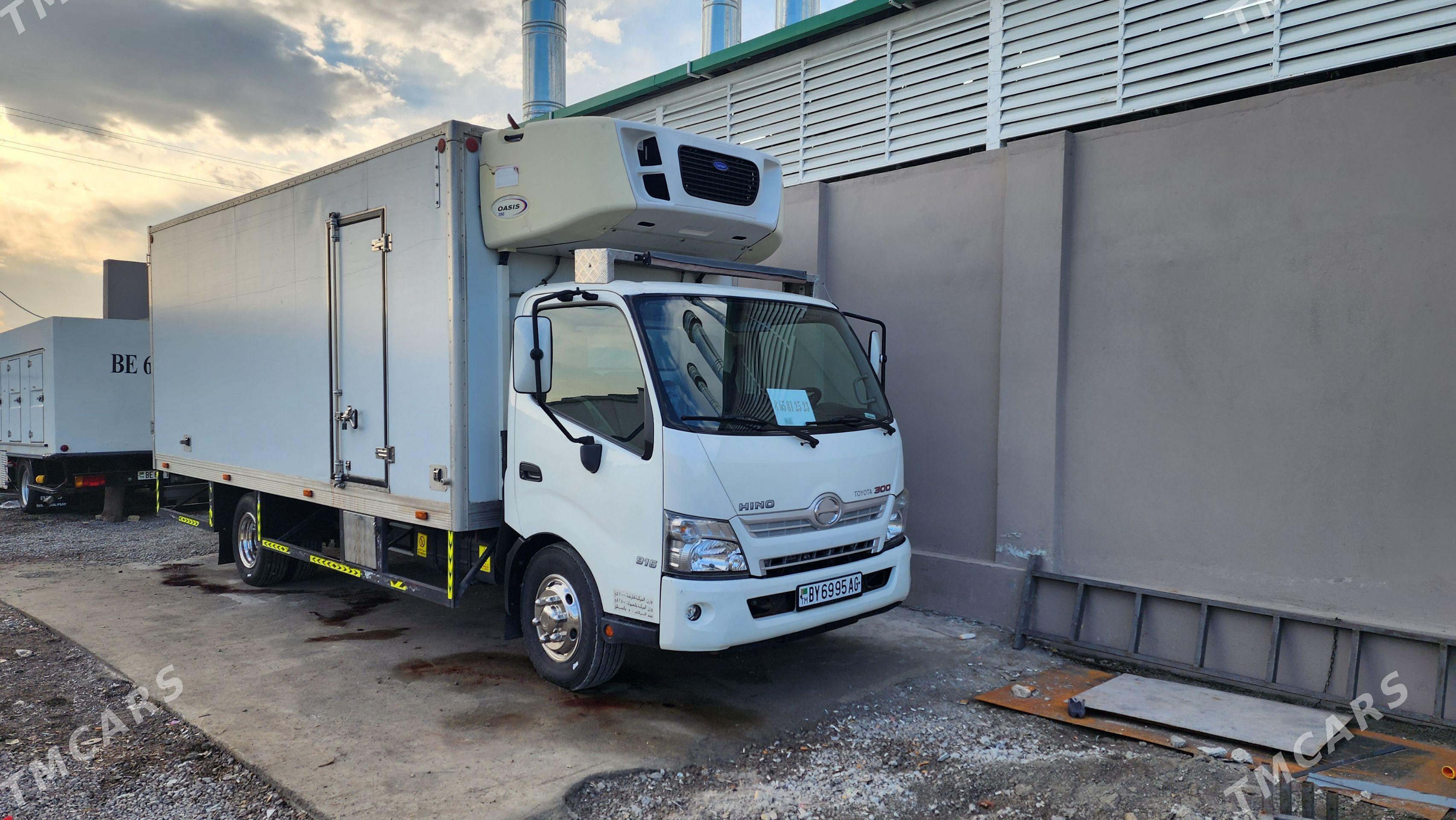 Toyota Hino 2020 - 680 000 TMT - Täze zaman - img 1