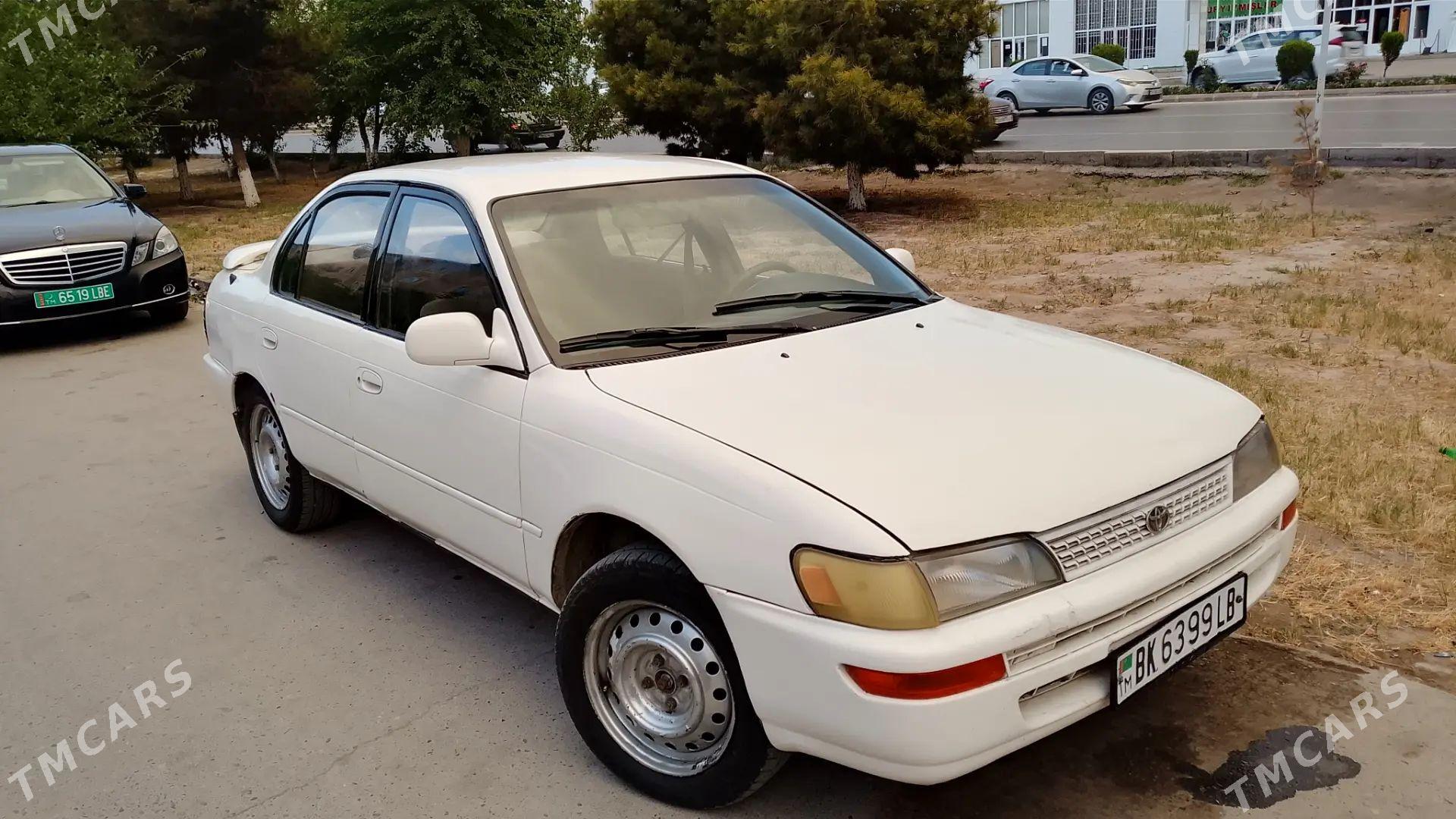 Toyota Corolla 1994 - 50 000 TMT - Türkmenabat - img 1