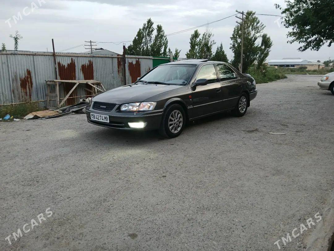 Toyota Camry 2001 - 225 000 TMT - Мары - img 1