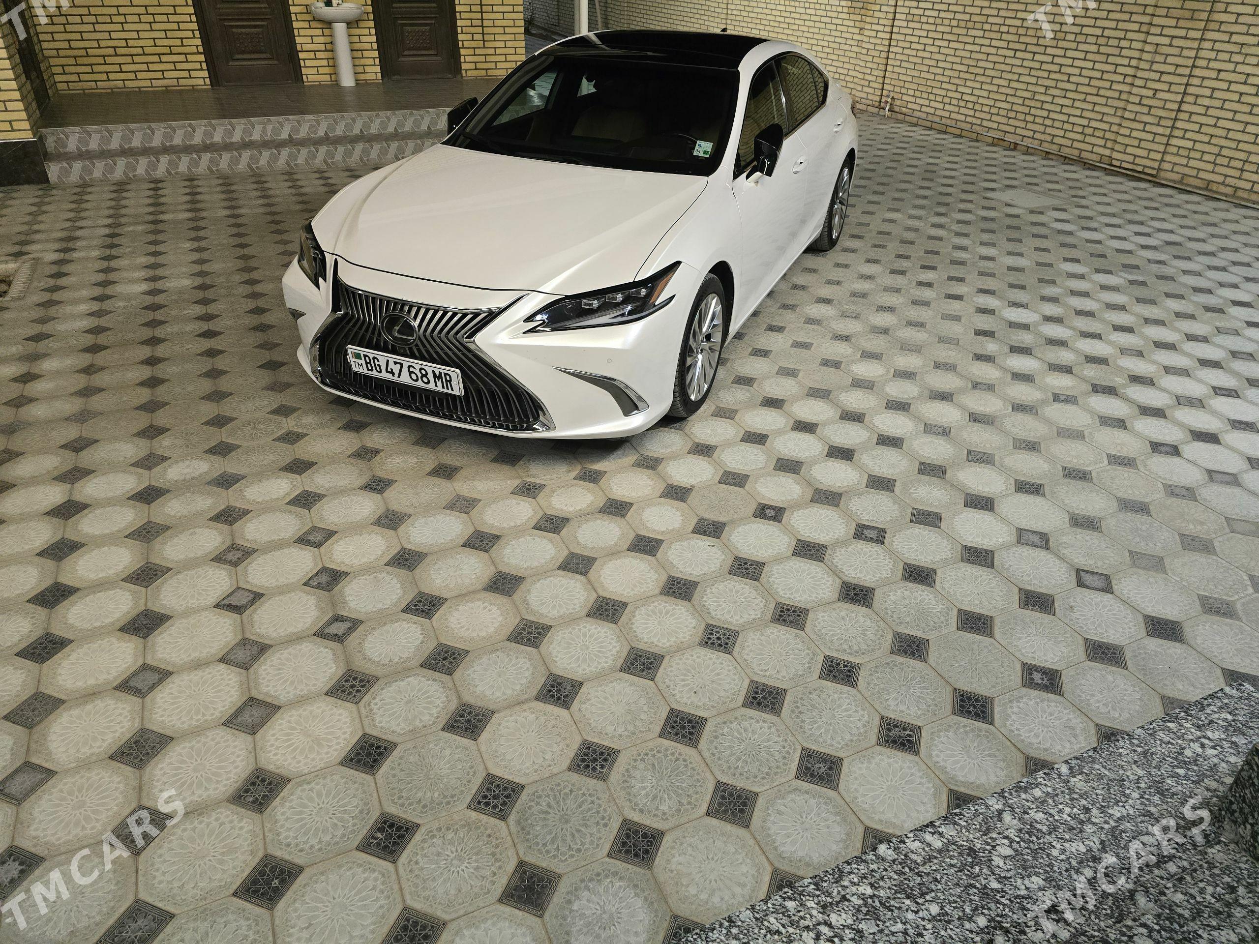 Lexus ES 350 2021 - 700 000 TMT - Mary - img 1