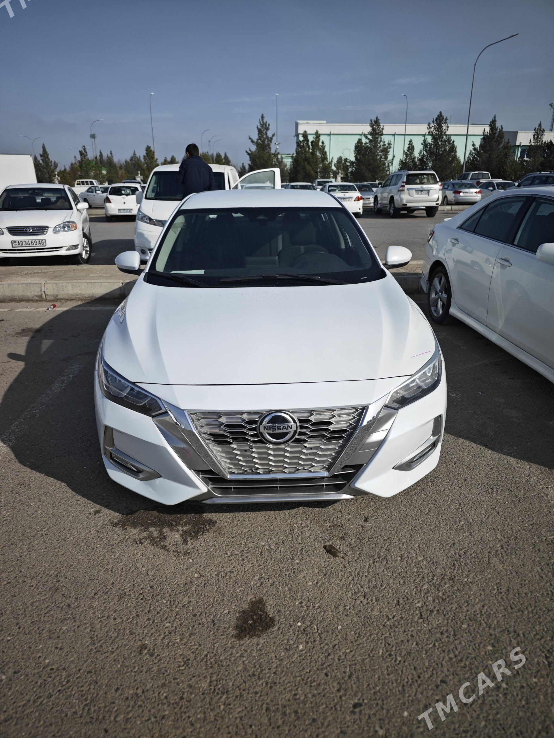 Nissan Sentra 2022 - 200 000 TMT - Бедев - img 1