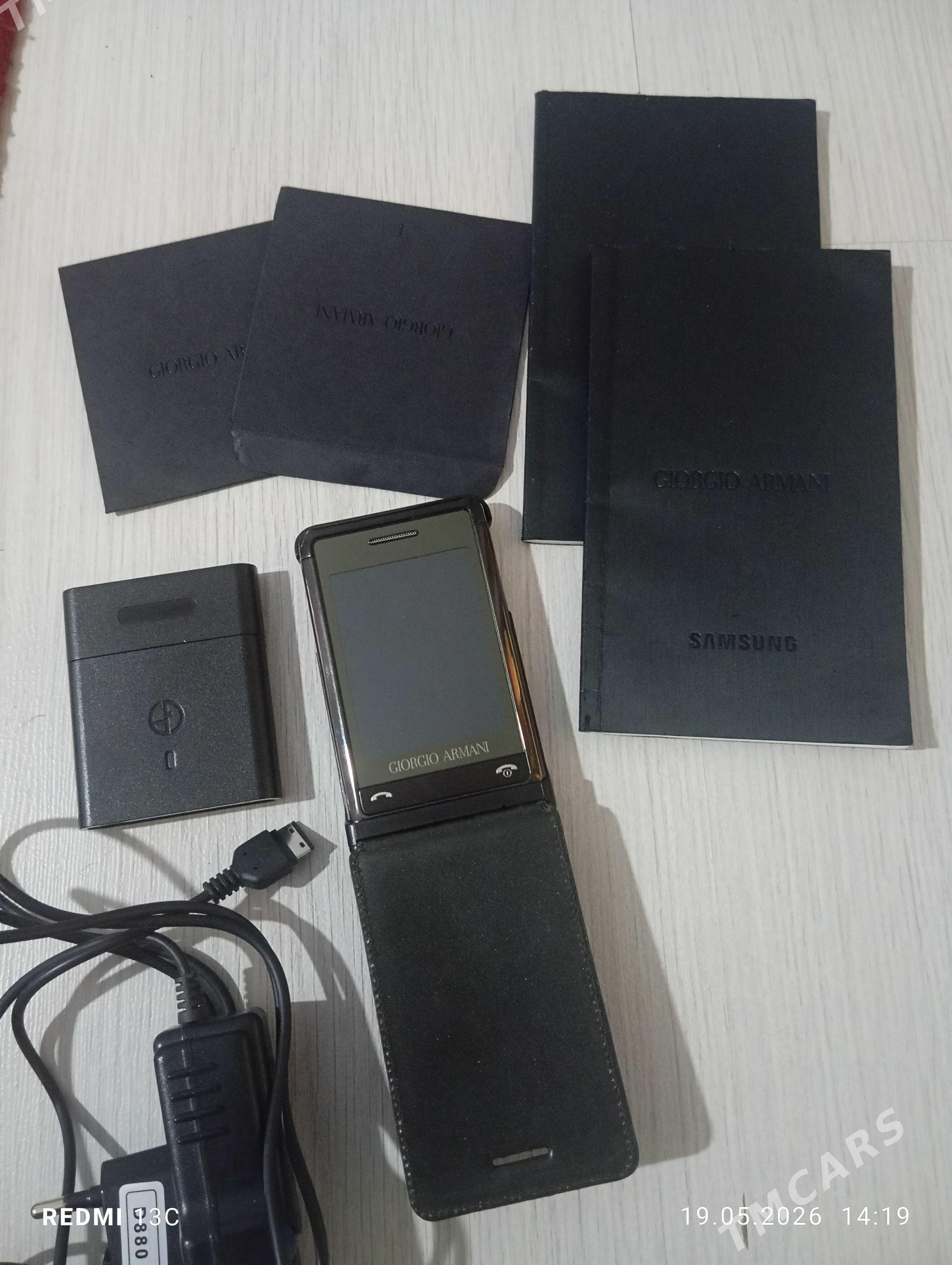 GIORGIO ARMANI Telefon - Туркменабат - img 1