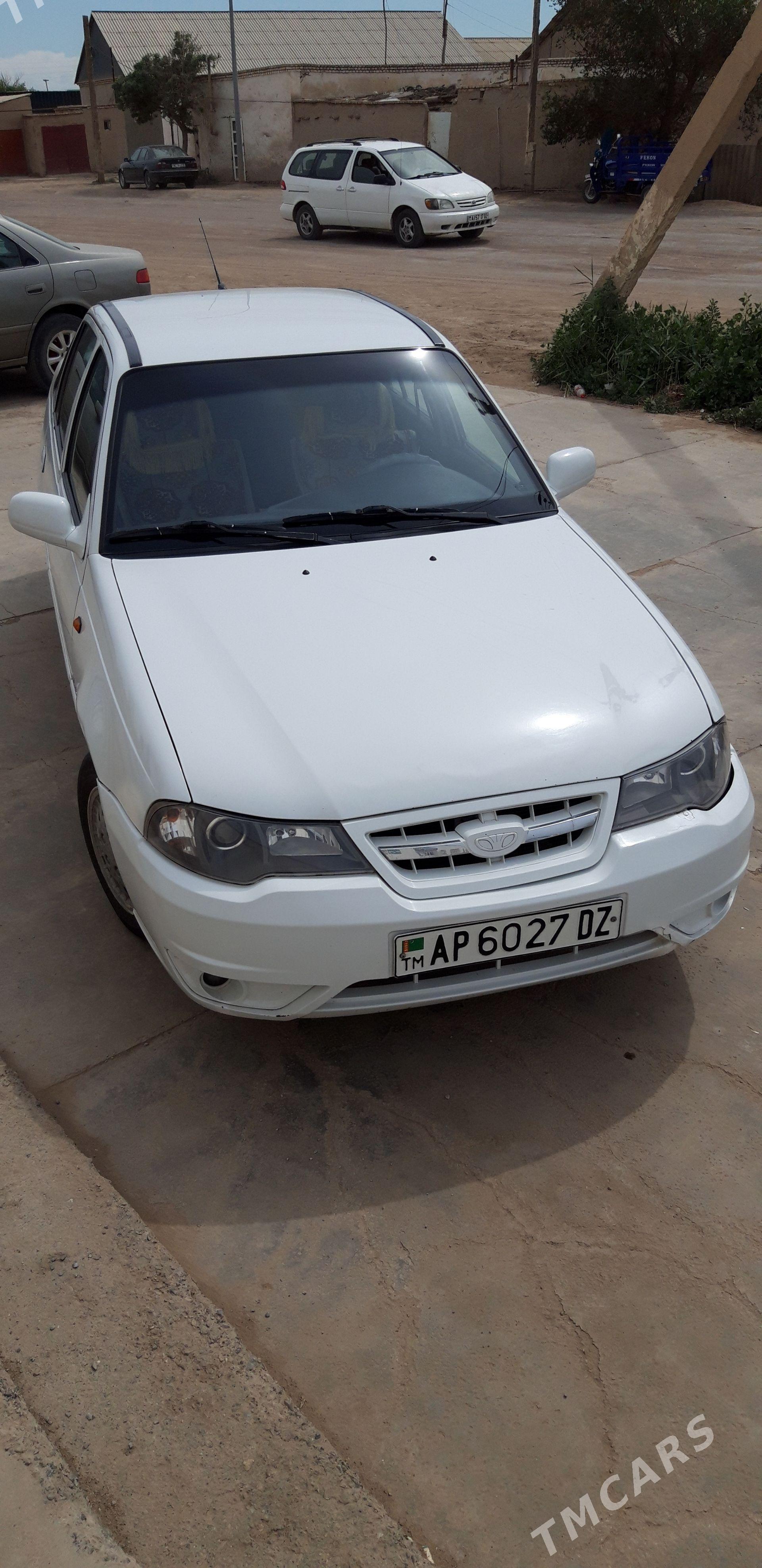 Daewoo Nexia 2010 - 65 000 TMT - Кёнеургенч - img 1