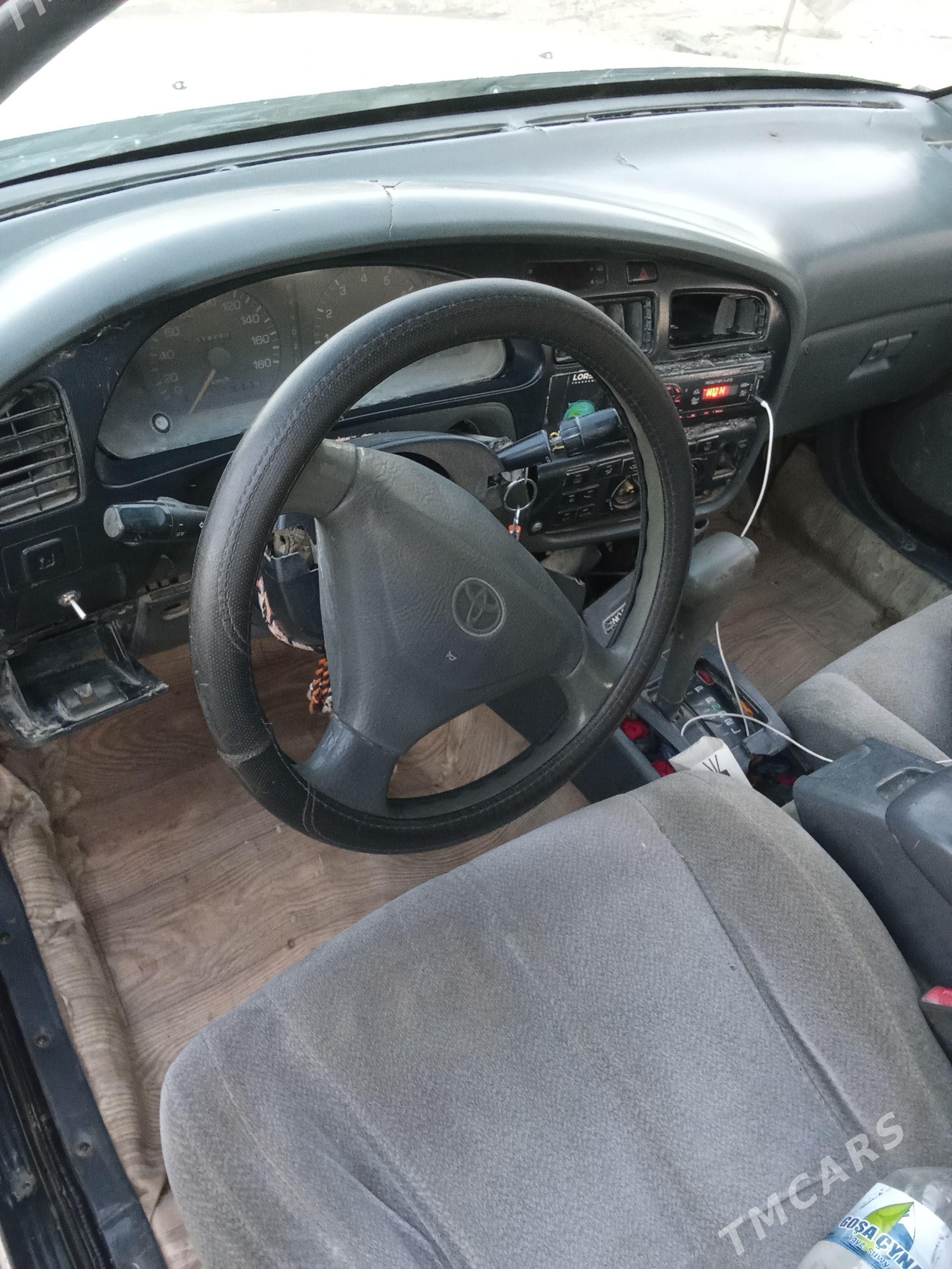 Toyota Camry 1994 - 40 000 TMT - Туркменгала - img 1