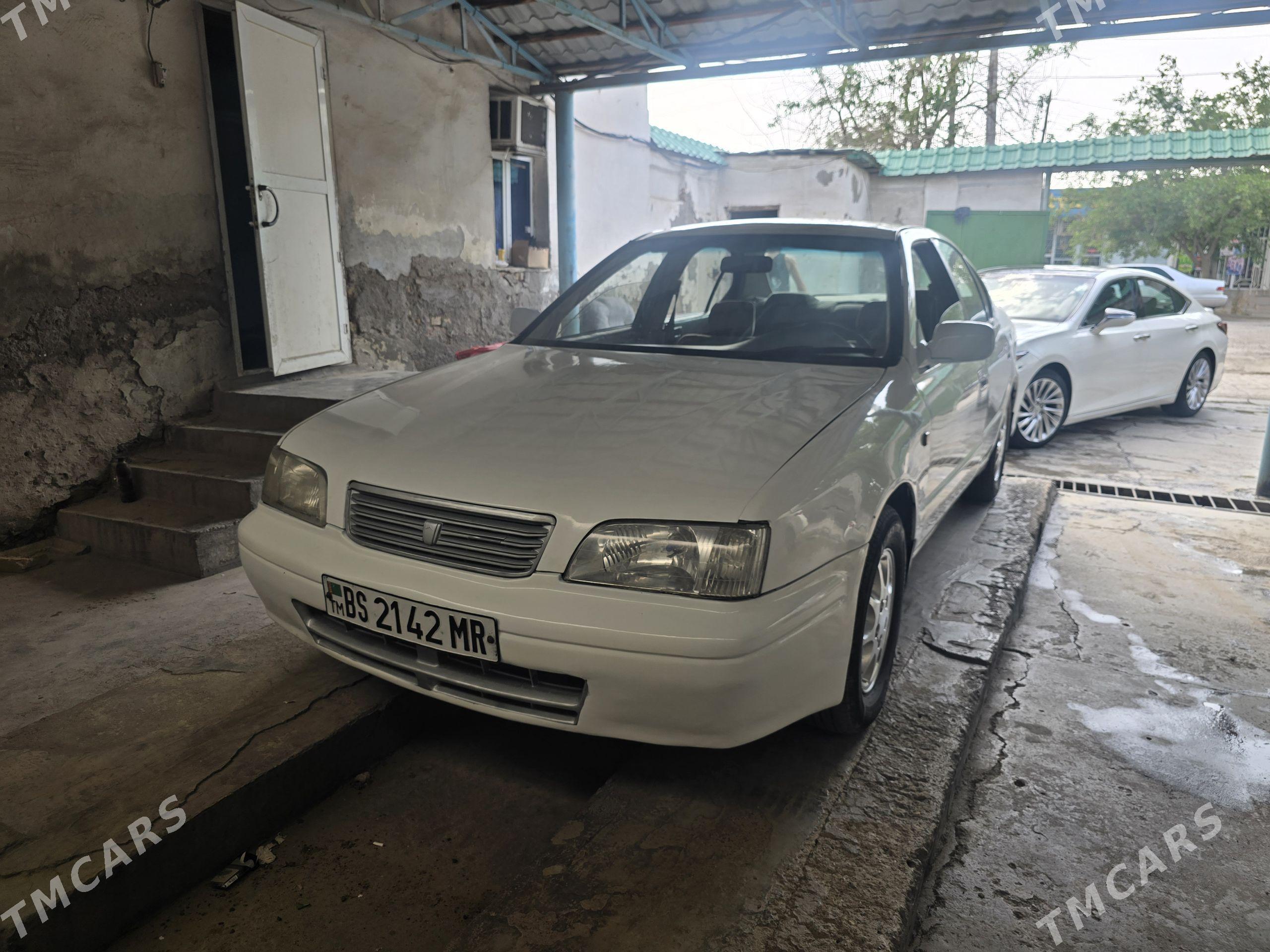 Toyota Camry 1994 - 50 000 TMT - Мары - img 1