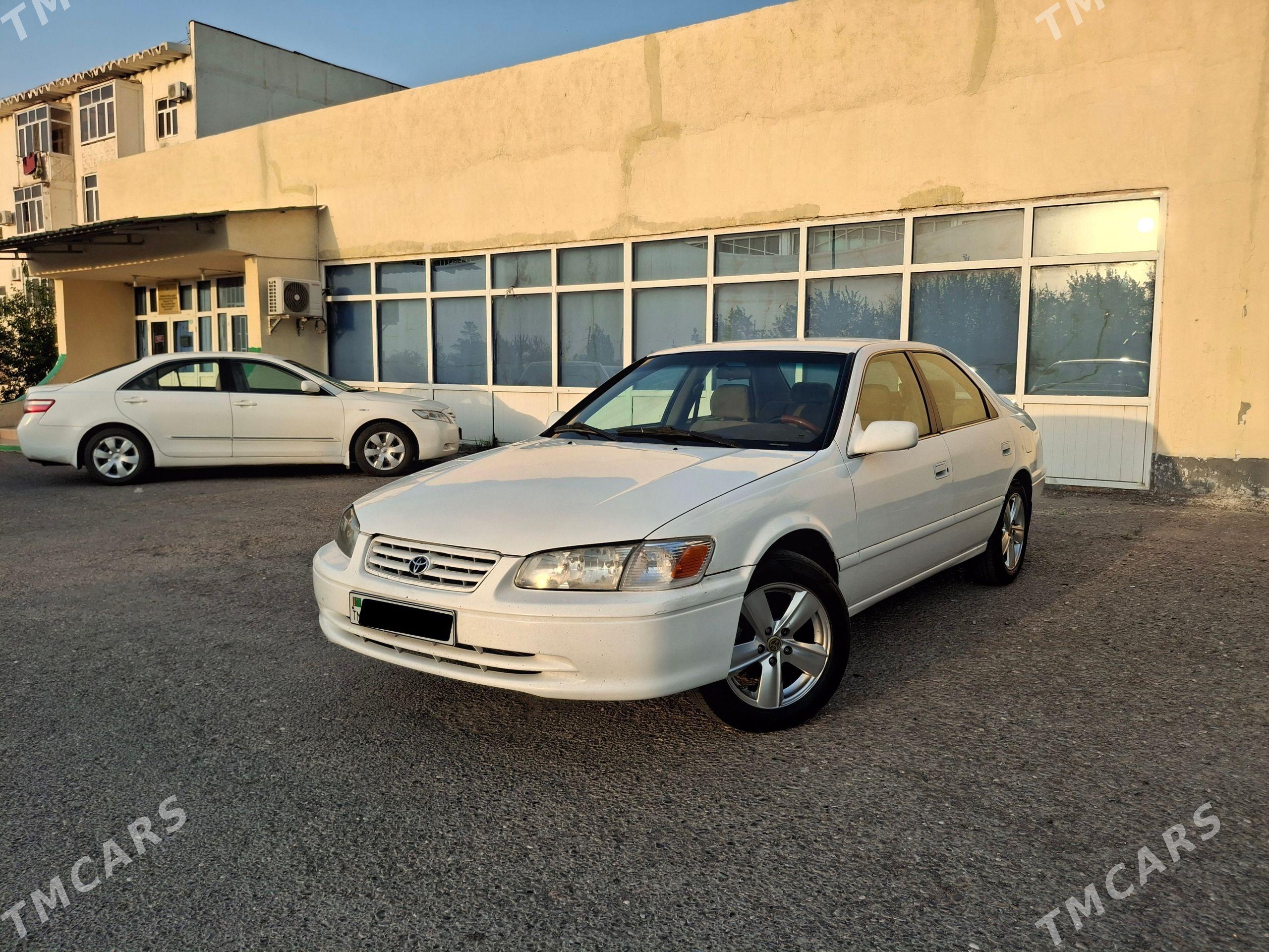 Toyota Camry 2000 - 145 000 TMT - Бузмеин ГРЭС - img 1