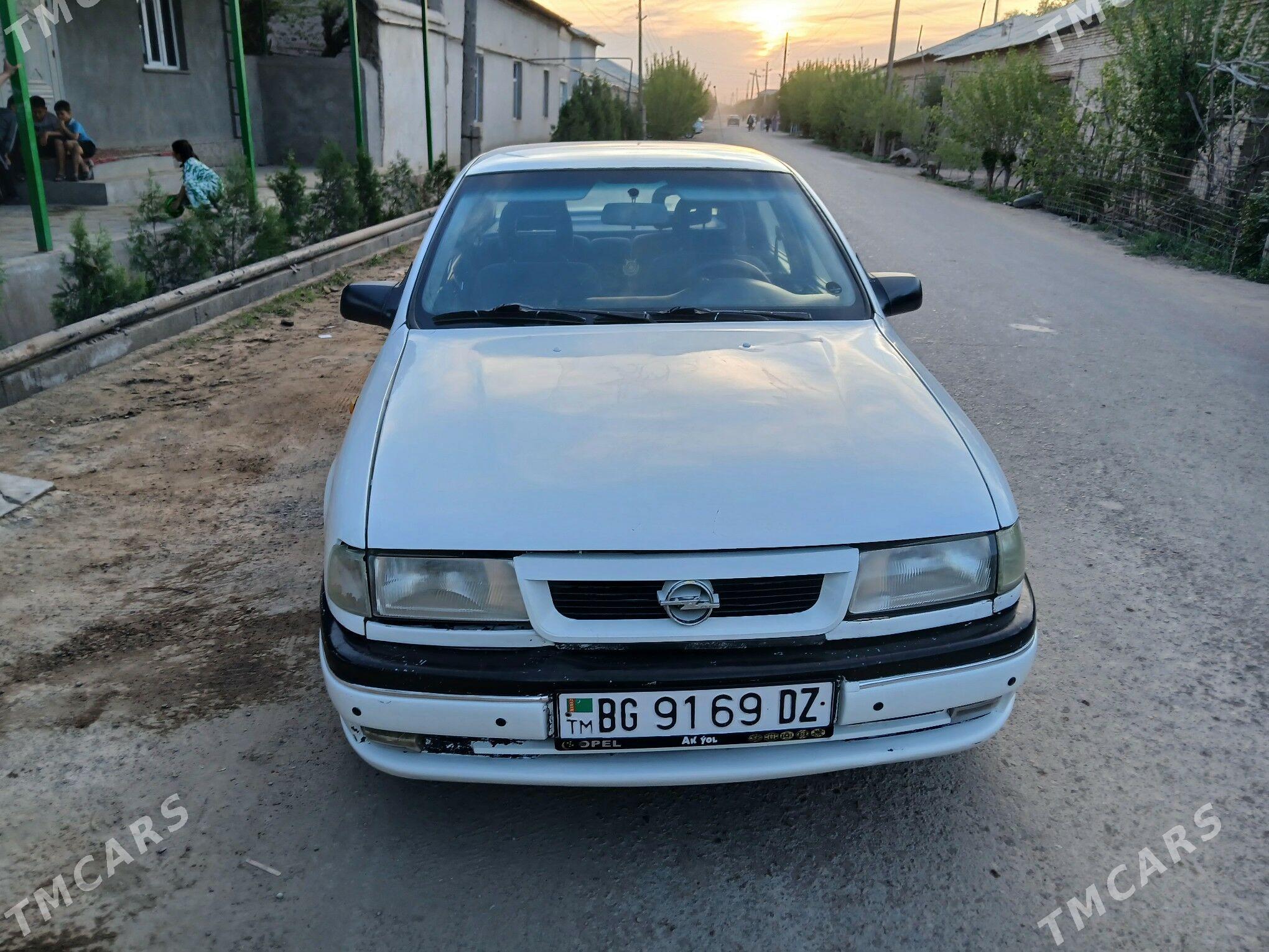 Opel Vectra 1995 - 35 000 TMT - Шабатский этрап - img 1