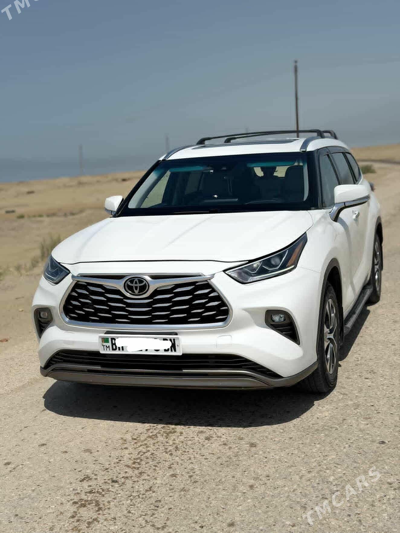 Toyota Highlander 2021 - 540 000 TMT - Хазар - img 1