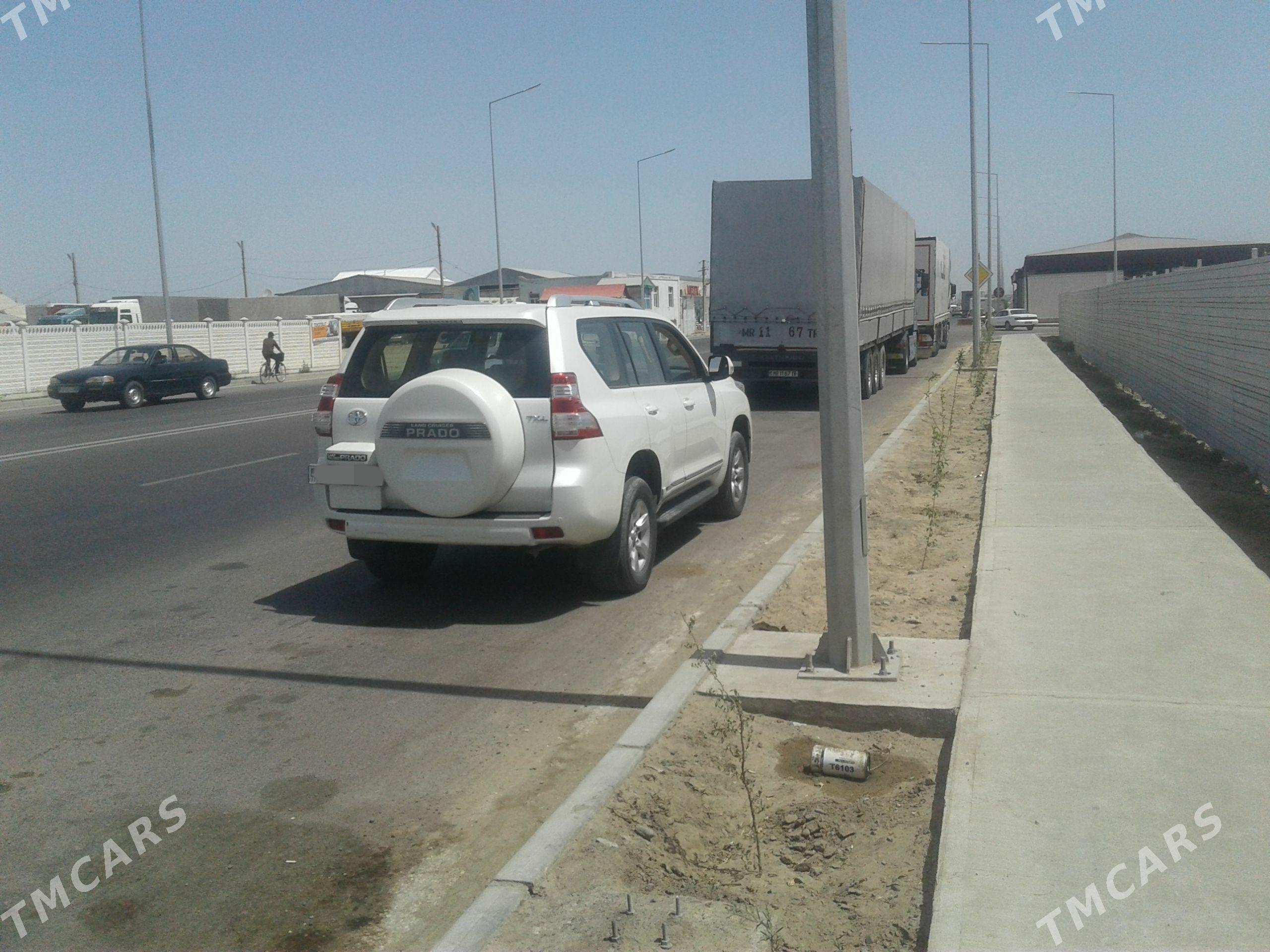 Toyota Land Cruiser Prado 2013 - 600 000 TMT - Mary - img 1