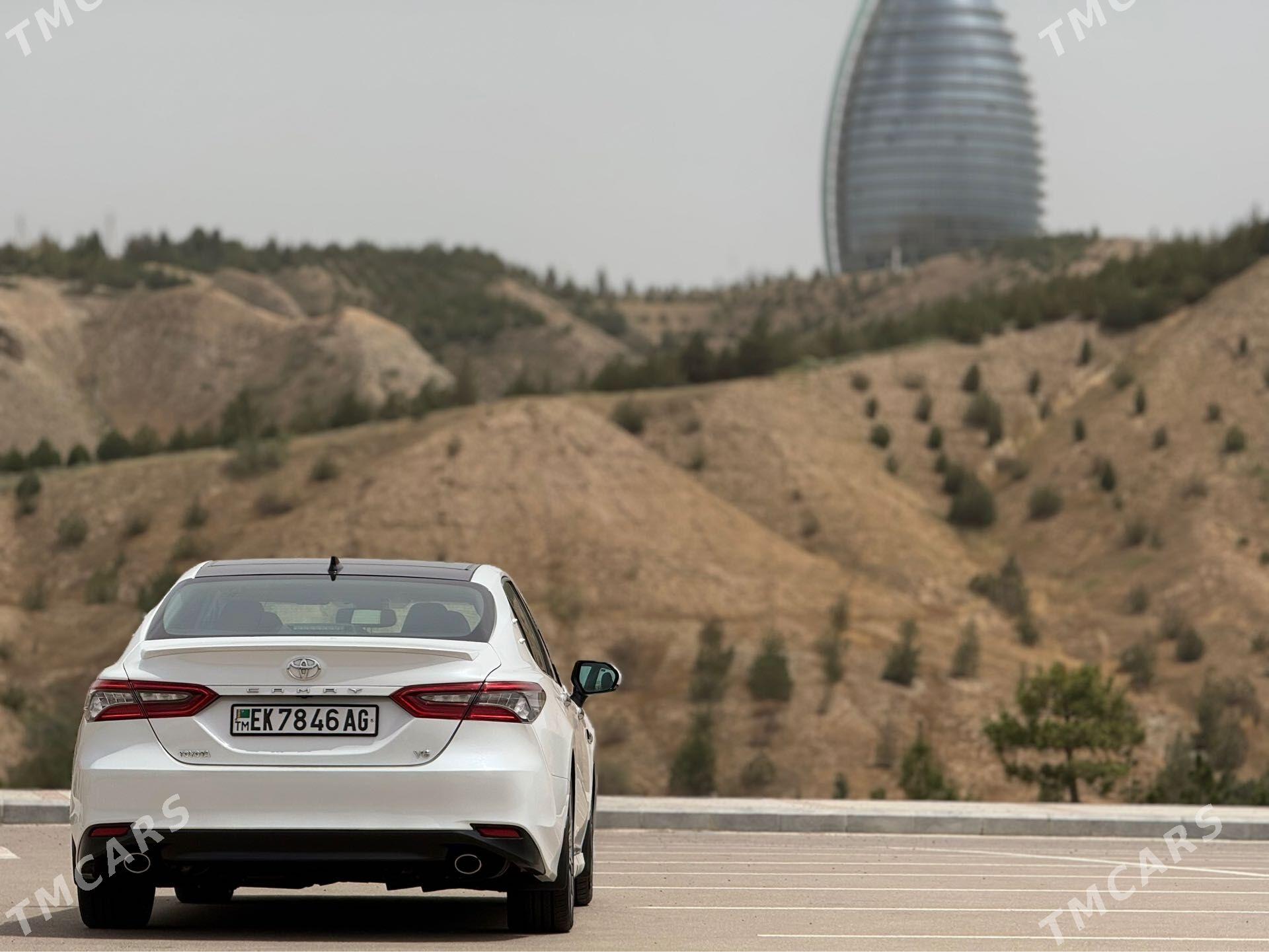 Toyota Camry 2020 - 400 000 TMT - Ашхабад - img 1