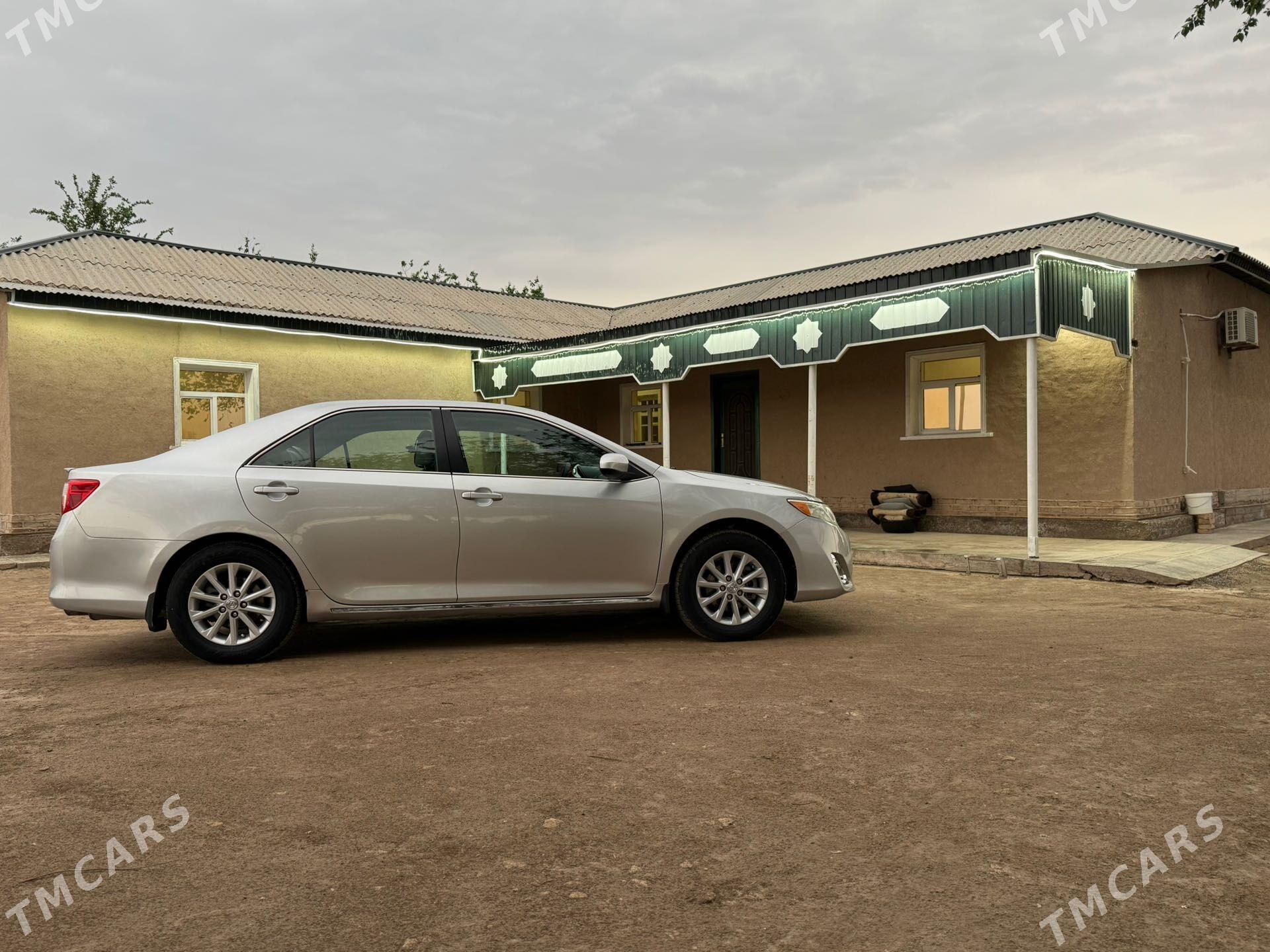 Toyota Camry 2012 - 280 000 TMT - Türkmenbaşy etr. - img 1