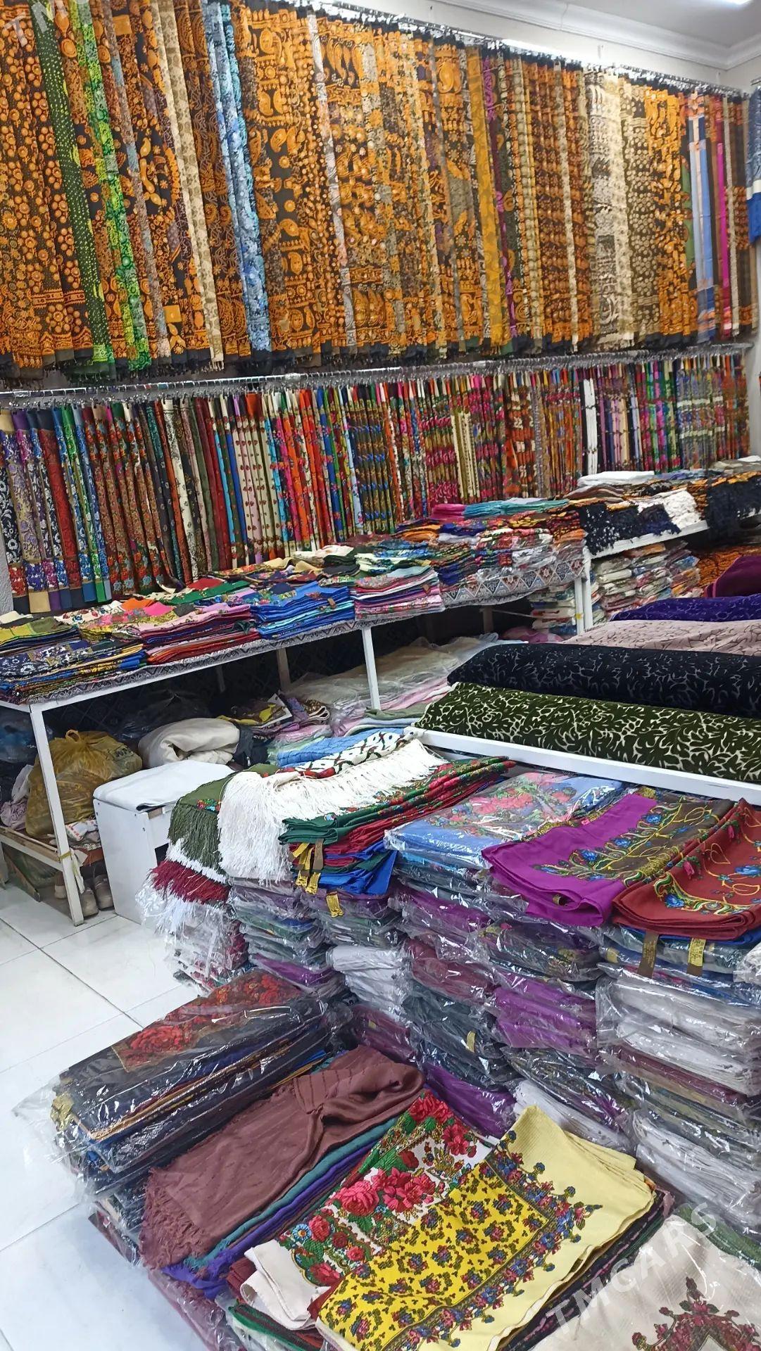 Magazina Gyz gelin işgär gerek - Мары - img 1