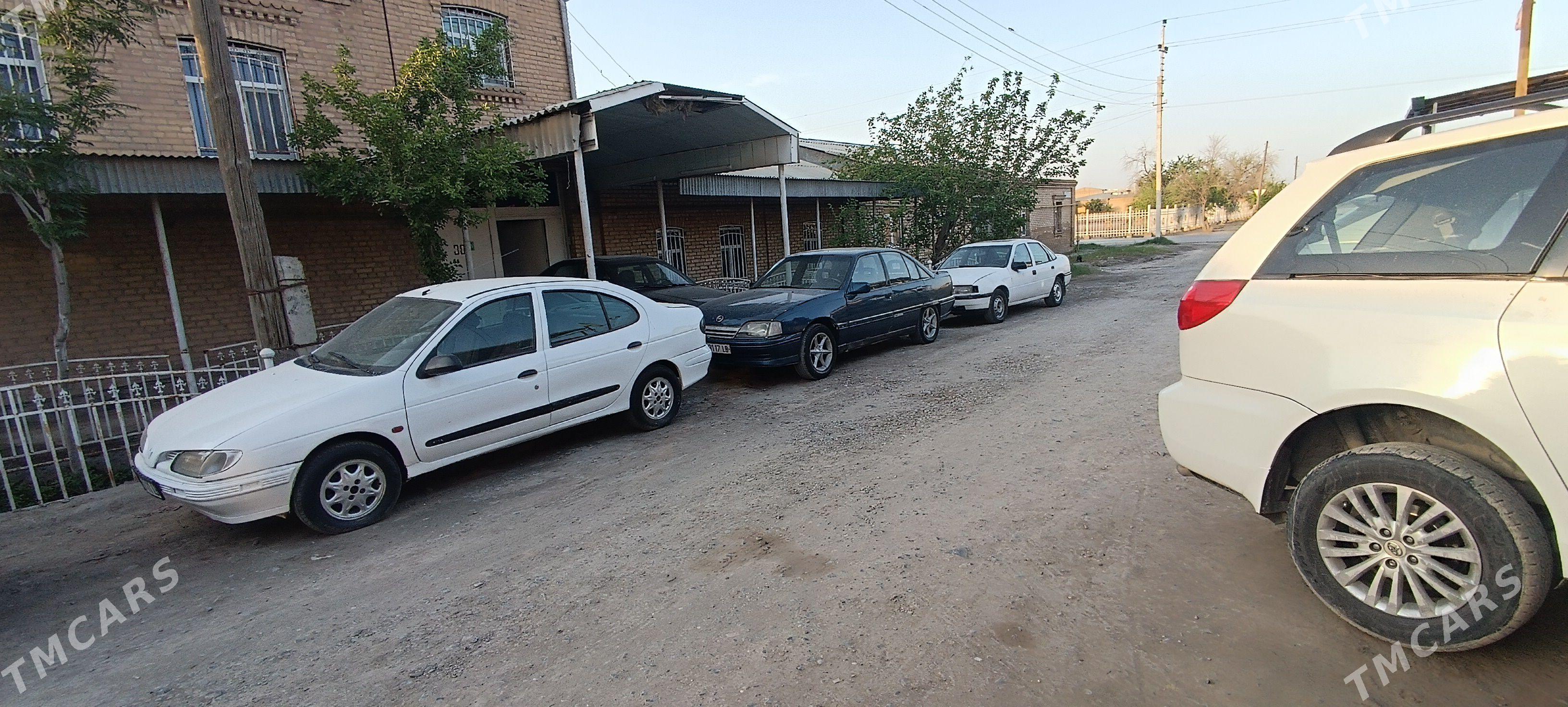 Opel Vectra 1989 - 17 000 TMT - Türkmenabat - img 1