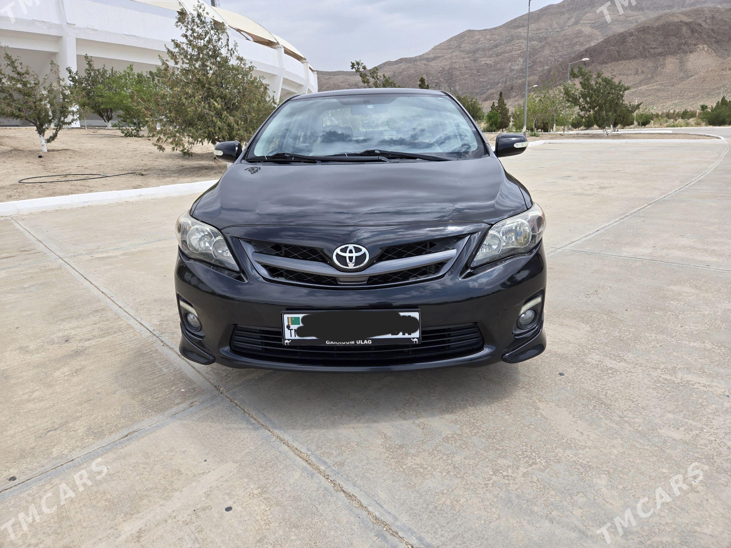 Toyota Corolla 2013 - 260 000 TMT - Гызыларбат - img 1