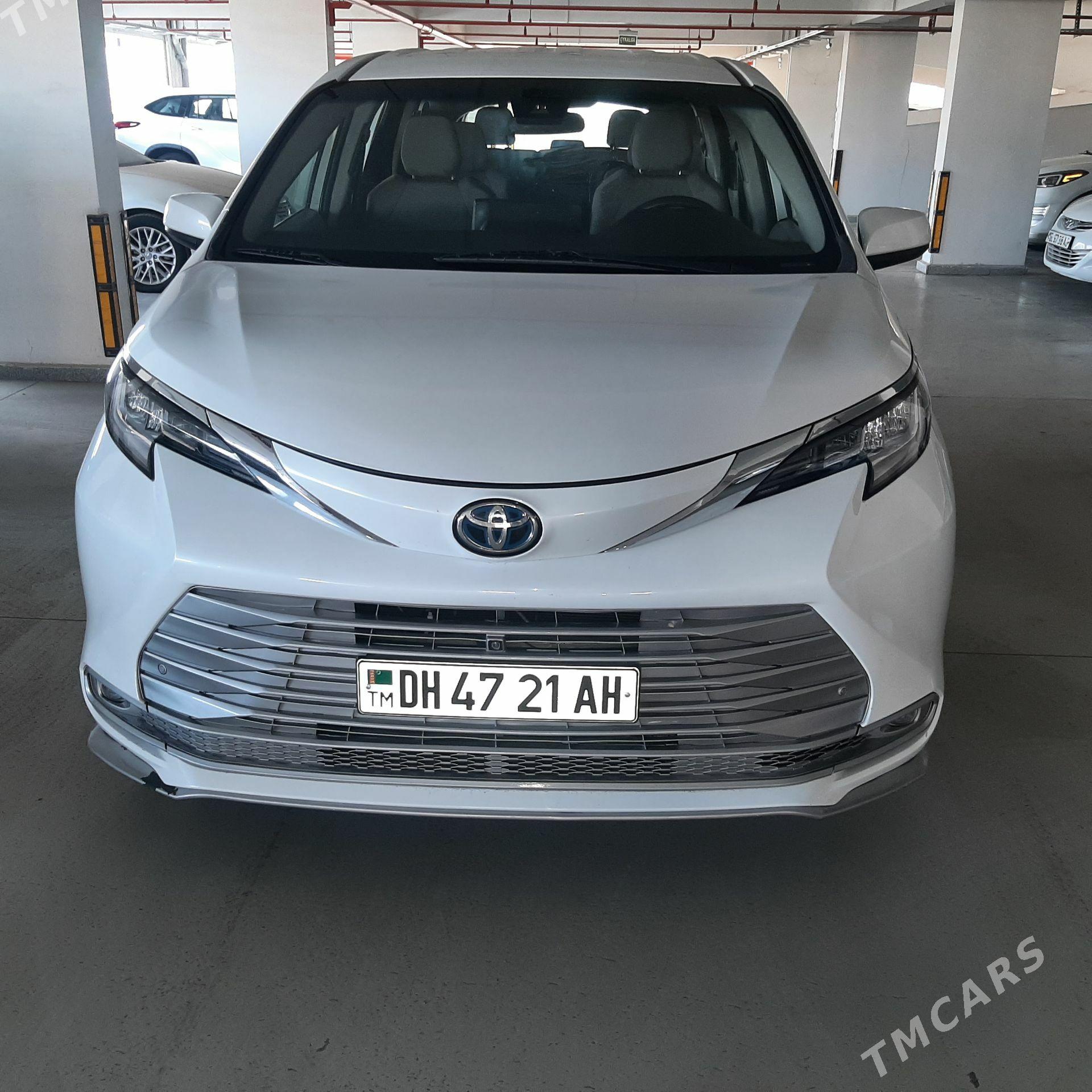 Toyota Sienna 2021 - 460 000 TMT - Aşgabat - img 1
