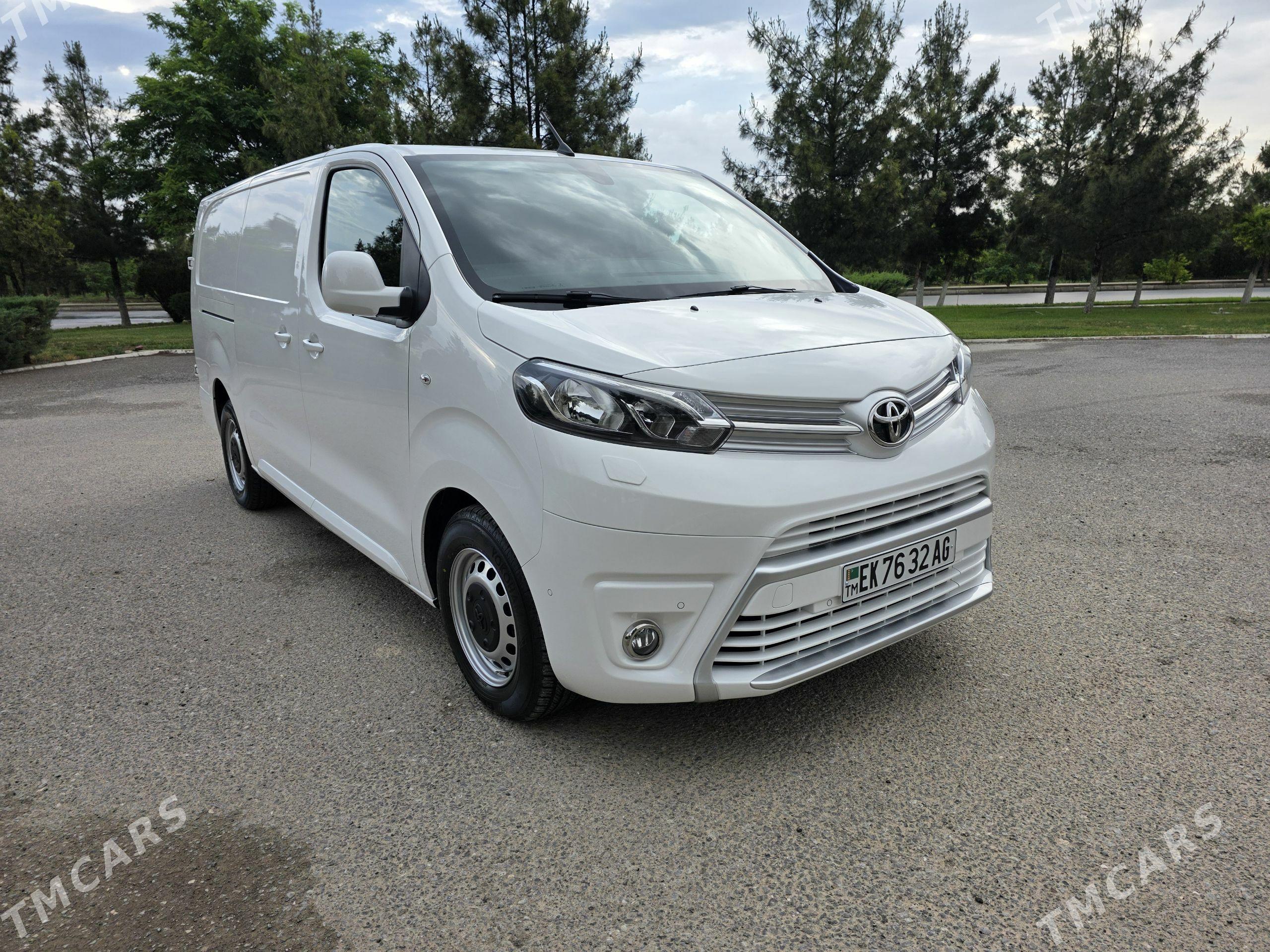 Toyota Hiace 2022 - 455 000 TMT - Aşgabat - img 1