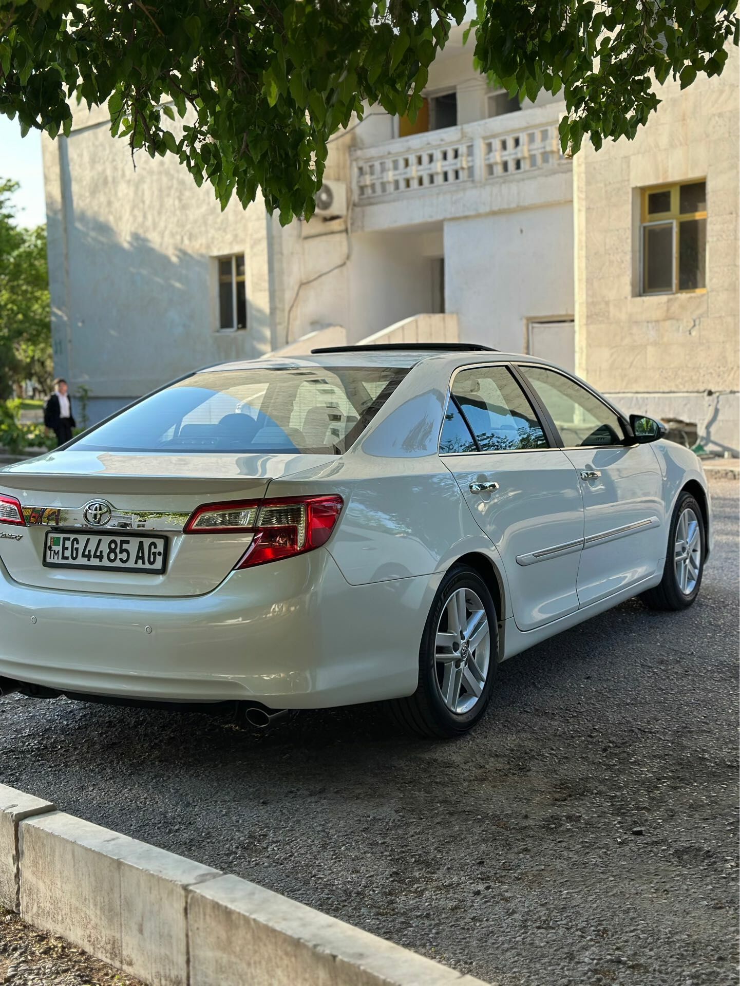 Toyota Camry 2014 - 325 000 TMT - Ашхабад - img 1