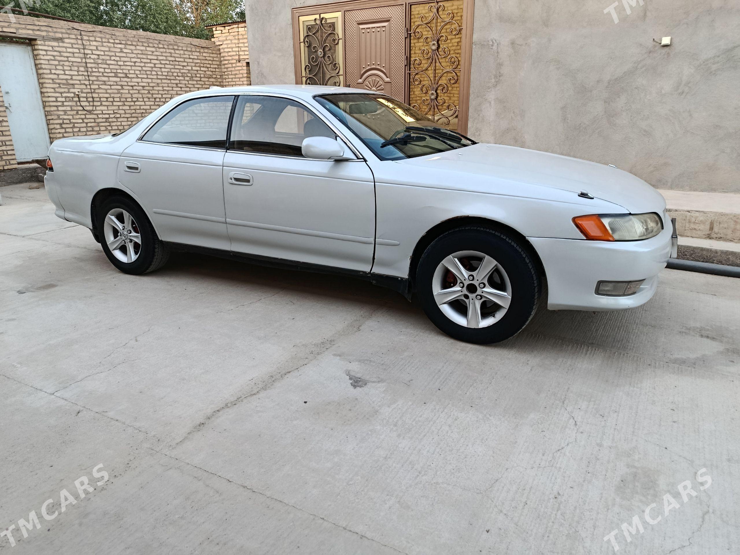 Toyota Mark II 1993 - 60 000 TMT - Мургап - img 1