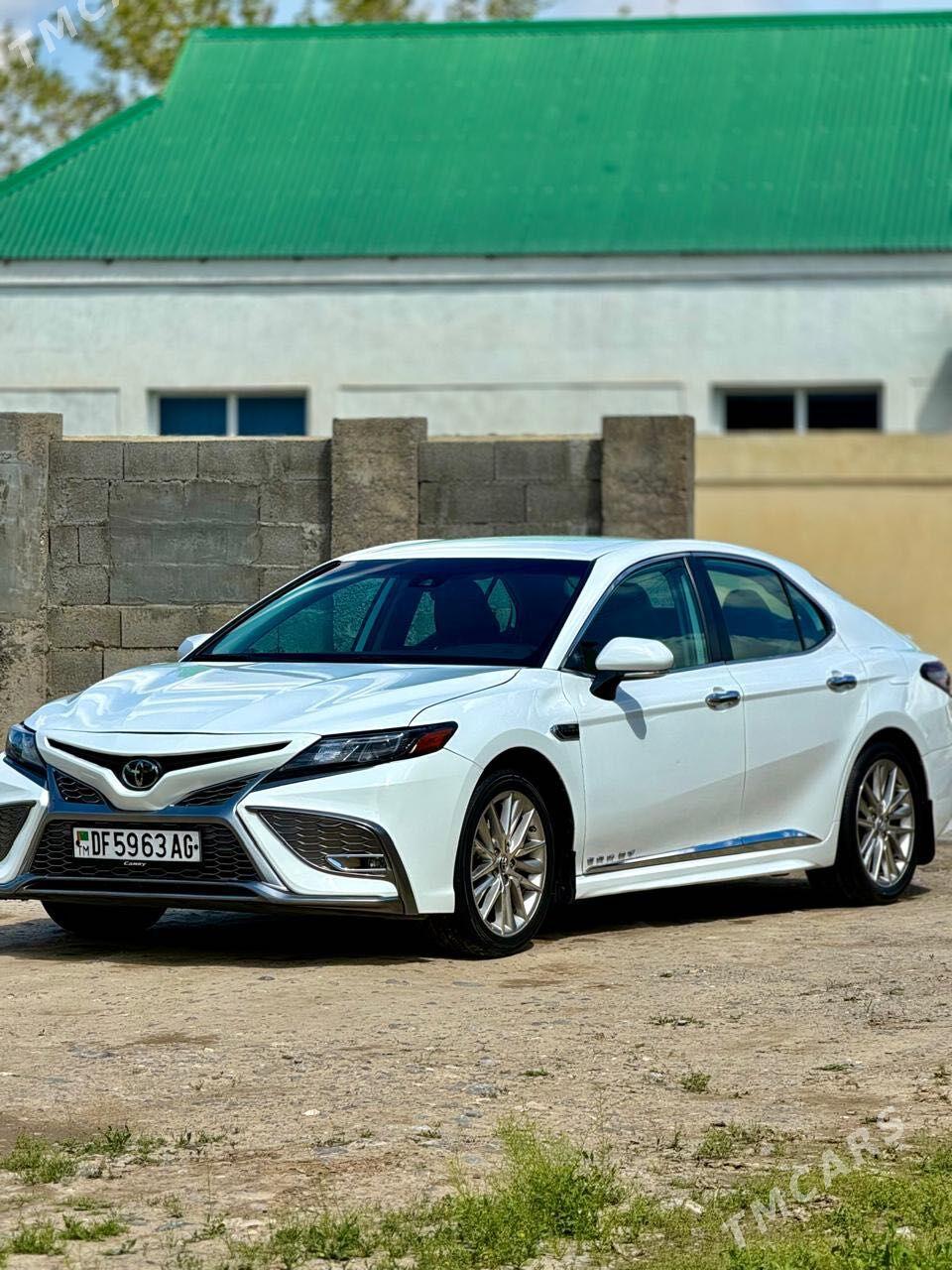 Toyota Camry 2022 - 330 000 TMT - Ашхабад - img 1