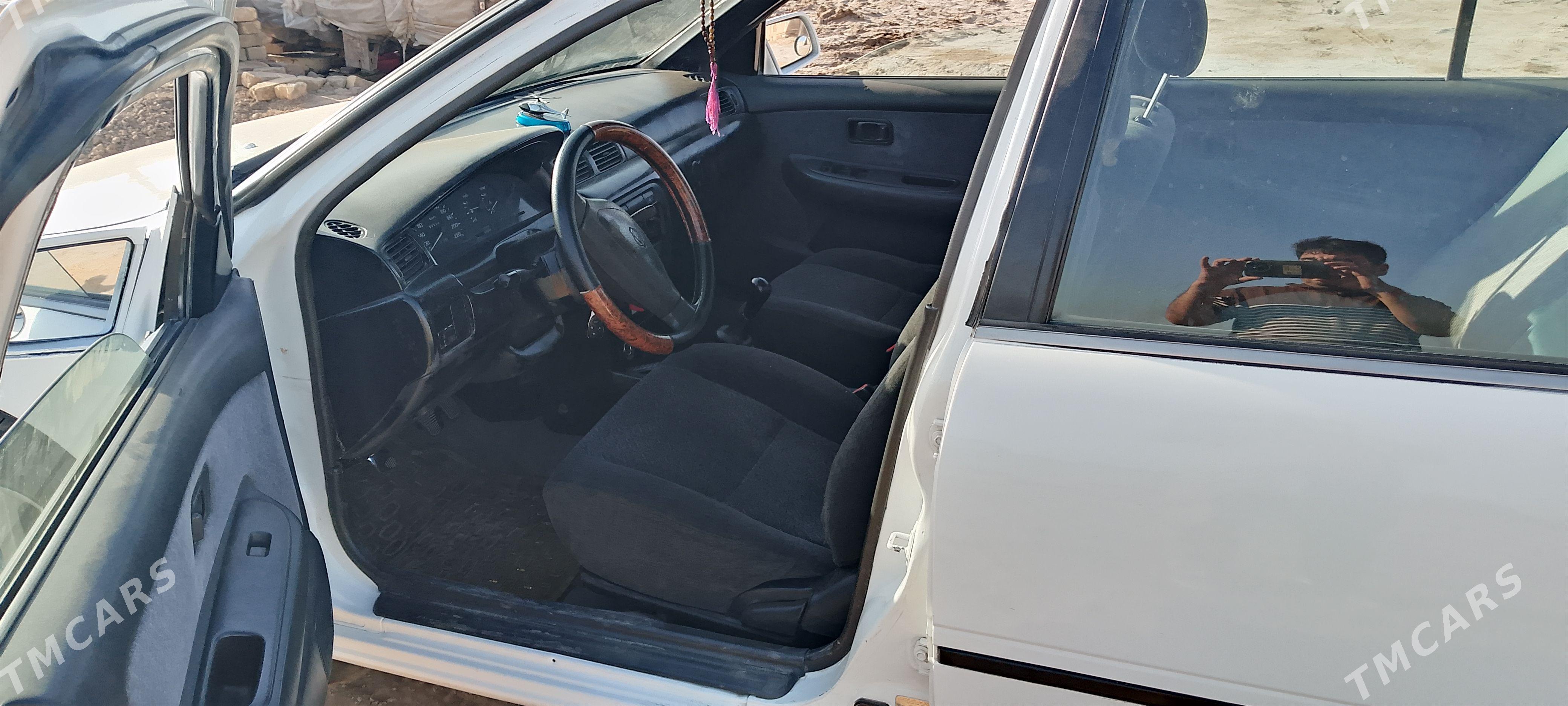Nissan Sunny 1998 - 45 000 TMT - Гороглы (Тагта) - img 1