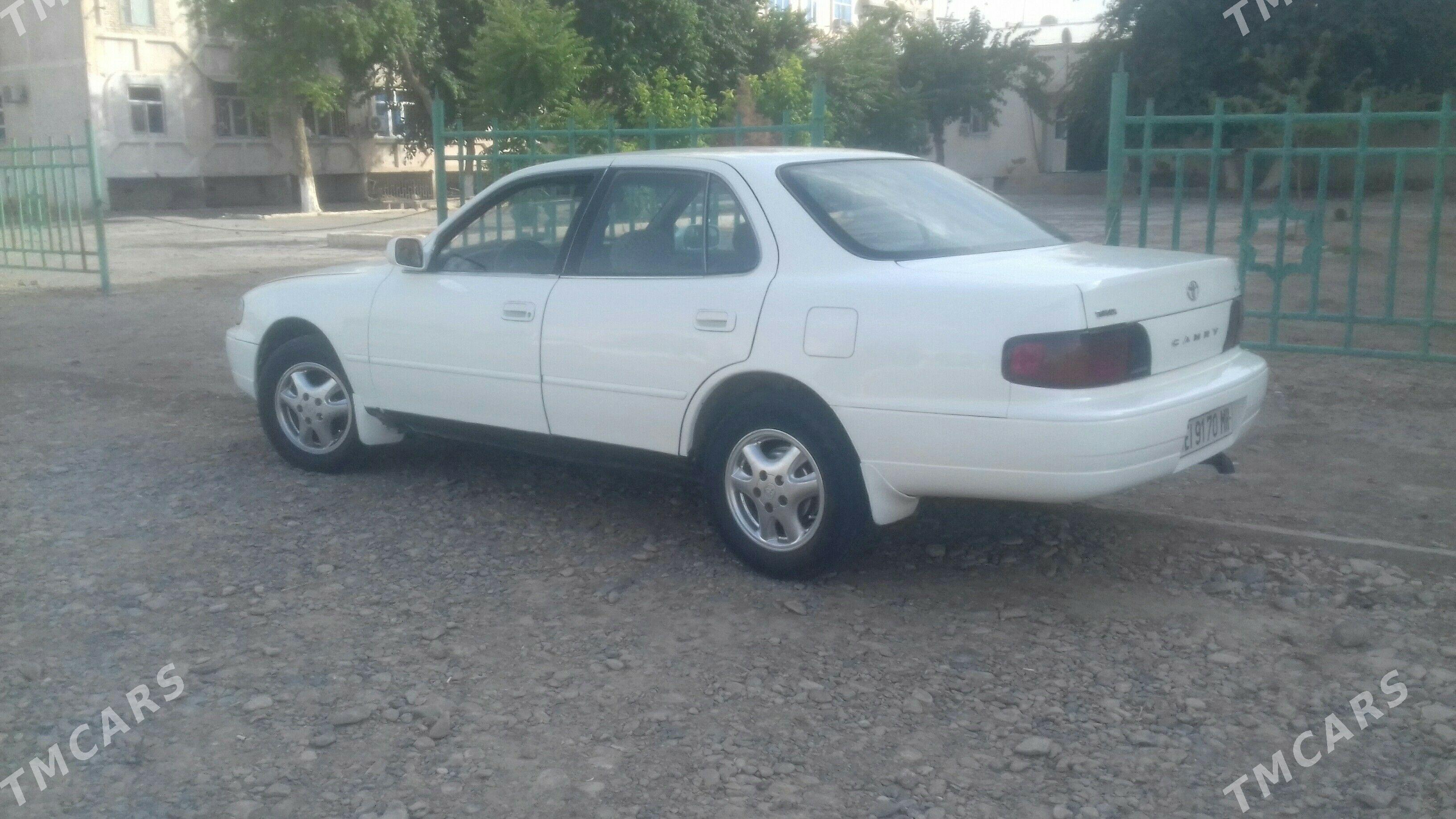Toyota Camry 1994 - 100 000 TMT - Mary - img 1