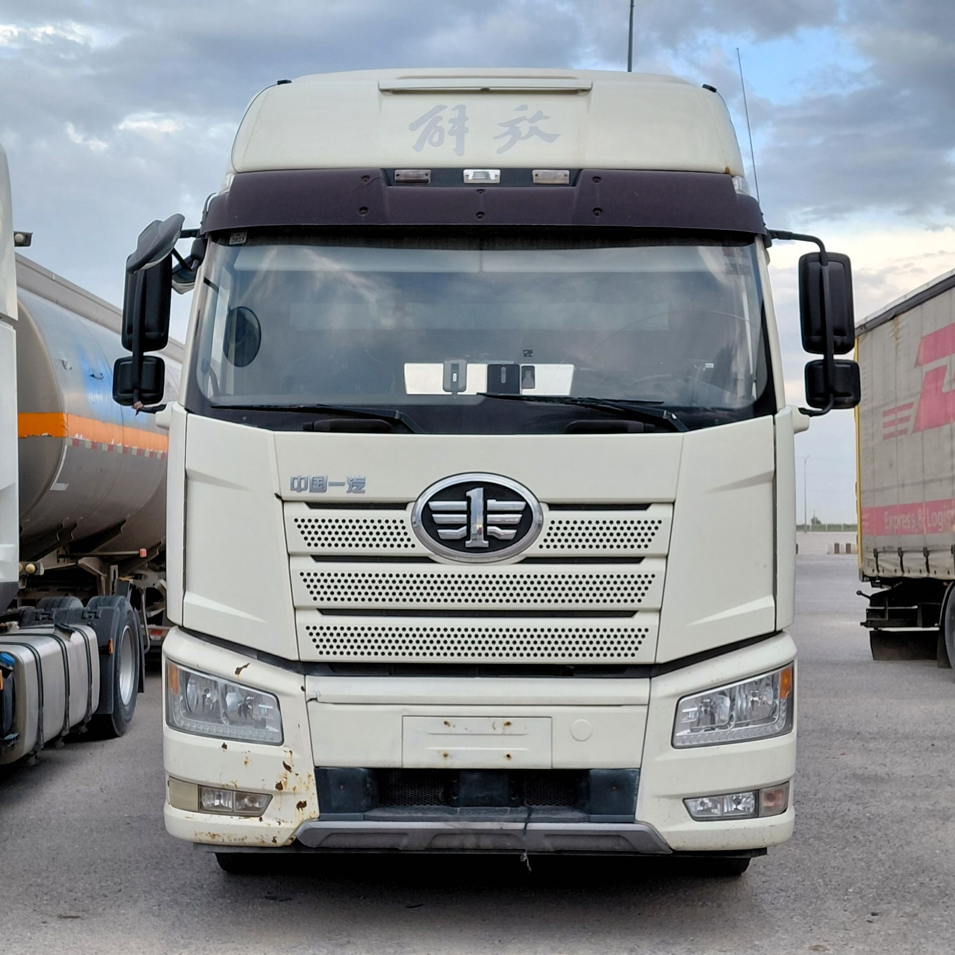 FAW J6P 2021 - 450 000 TMT - Гёкдепе - img 1