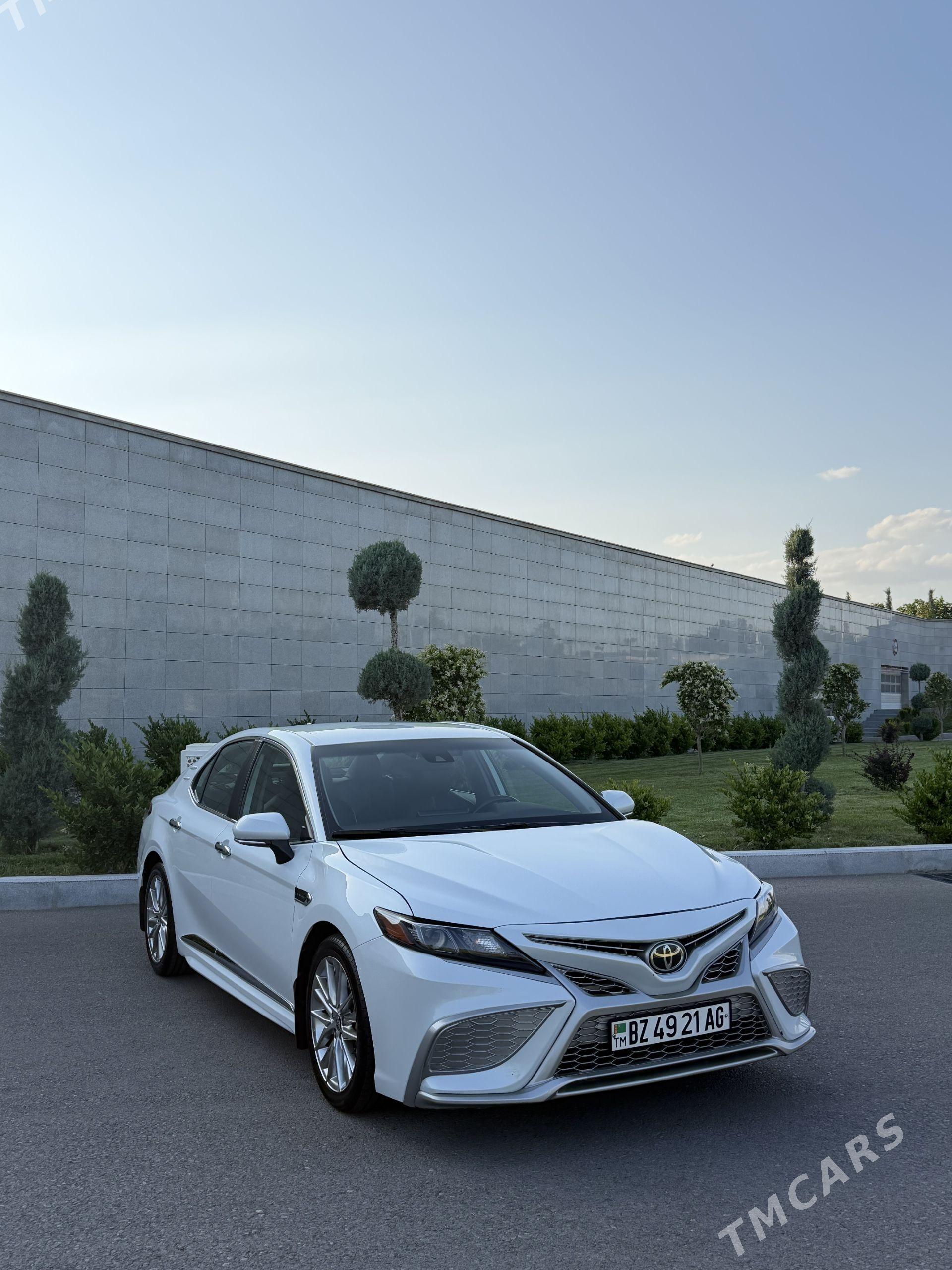 Toyota Camry 2022 - 317 000 TMT - Ашхабад - img 1