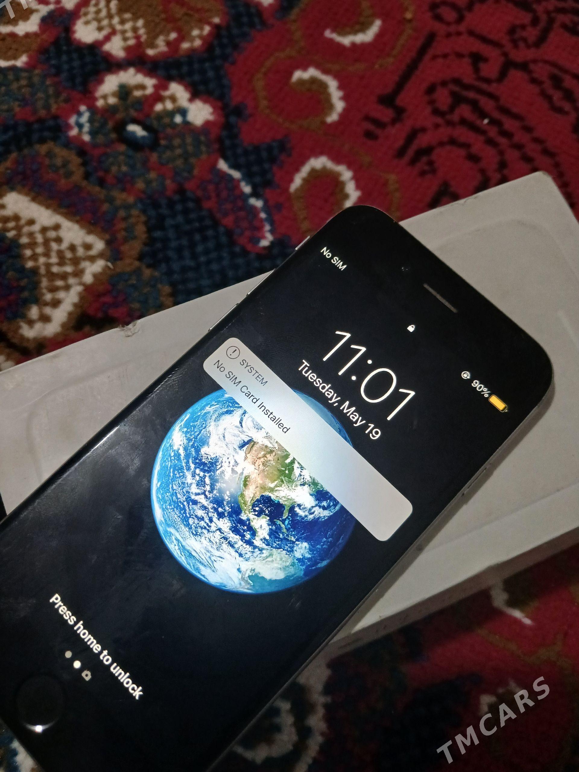 Iphone 6s - Халач - img 1