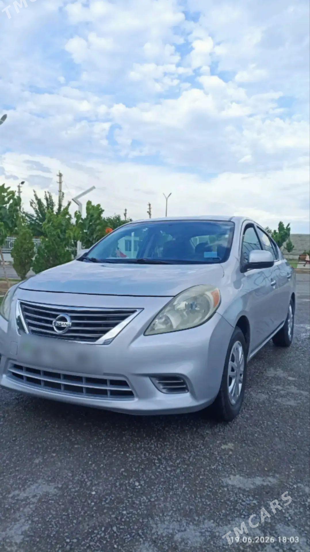 Nissan Versa 2011 - 126 000 TMT - Aşgabat - img 1