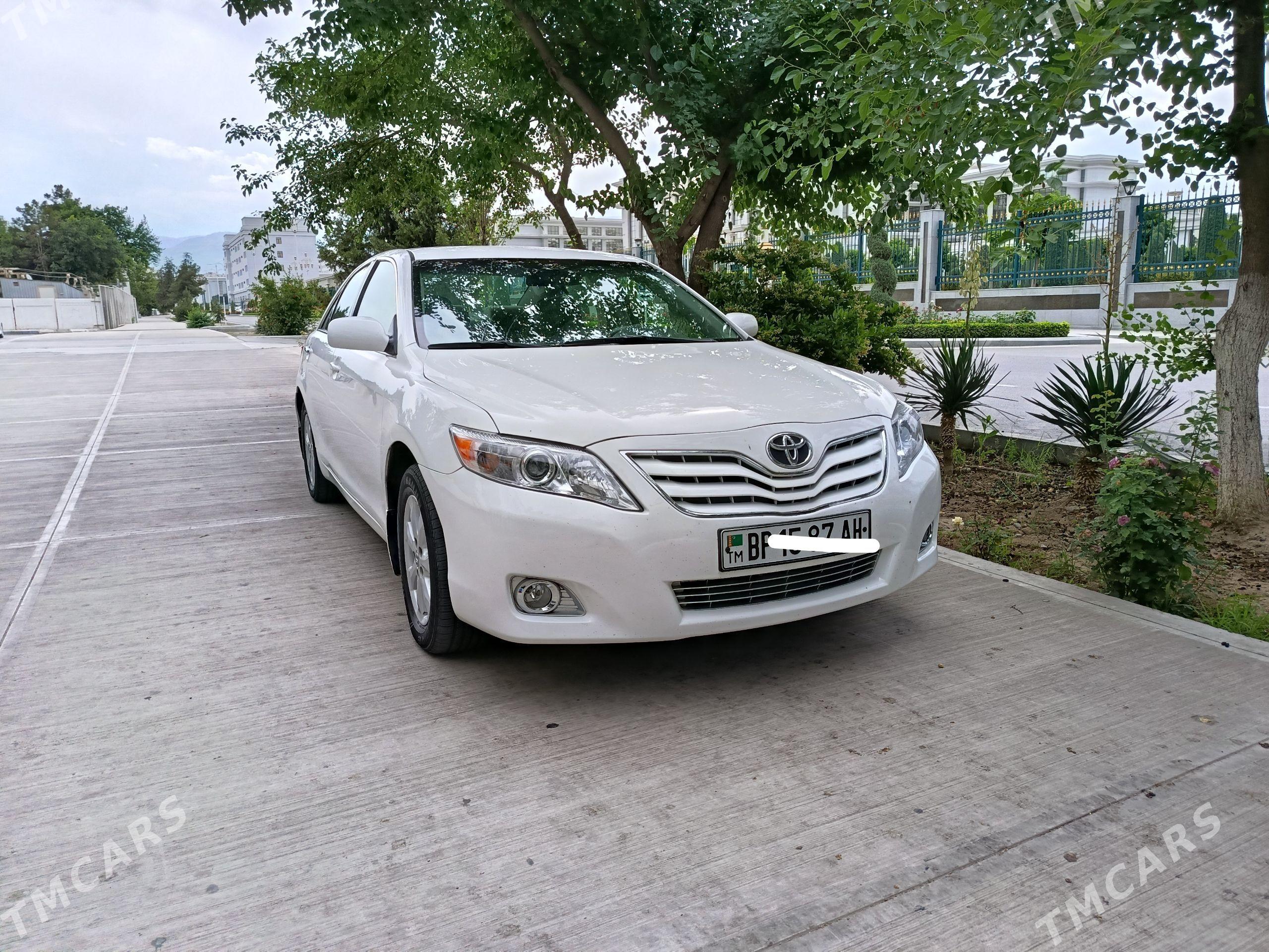 Toyota Camry 2010 - 195 000 TMT - Гёкдепе - img 1