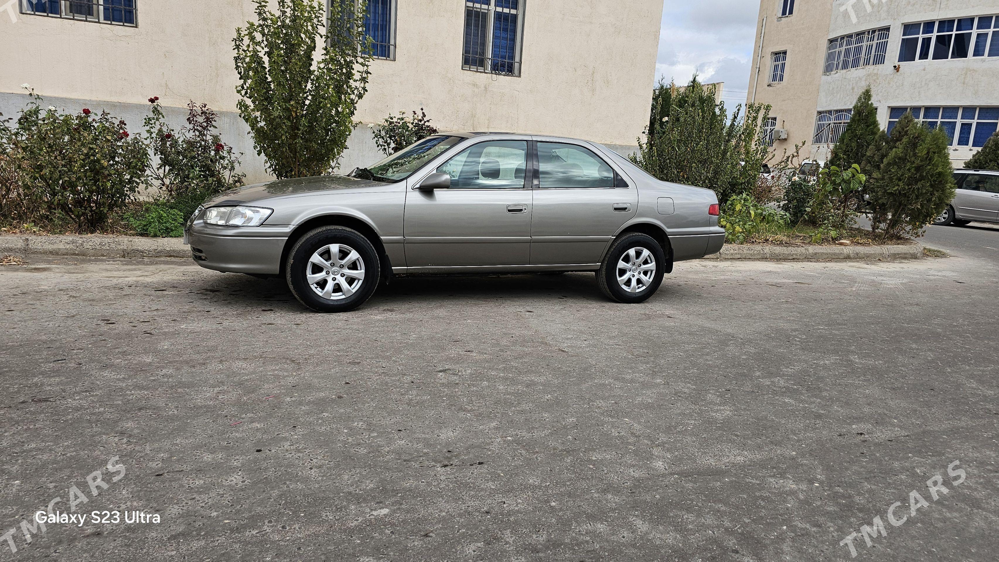 Toyota Camry 2000 - 176 000 TMT - Рухубелентский этрап - img 1