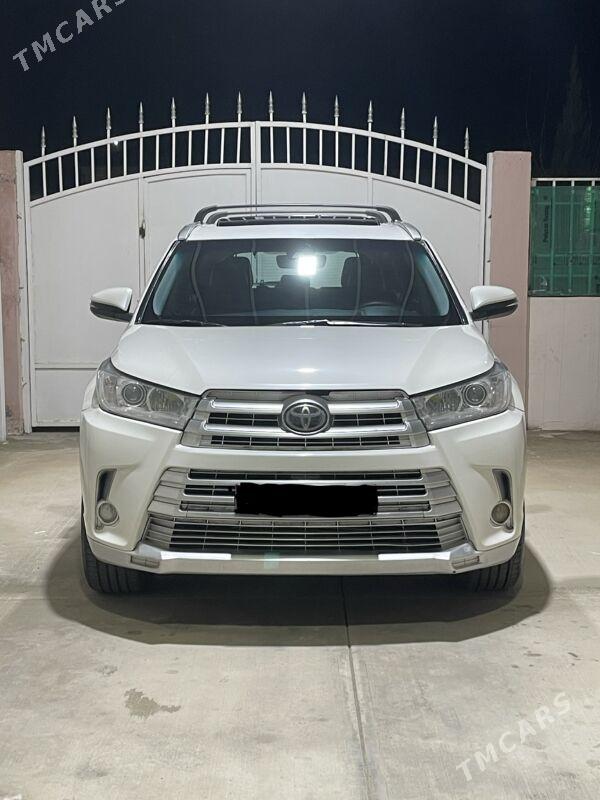Toyota Highlander 2018 - 450 000 TMT - Aşgabat - img 1
