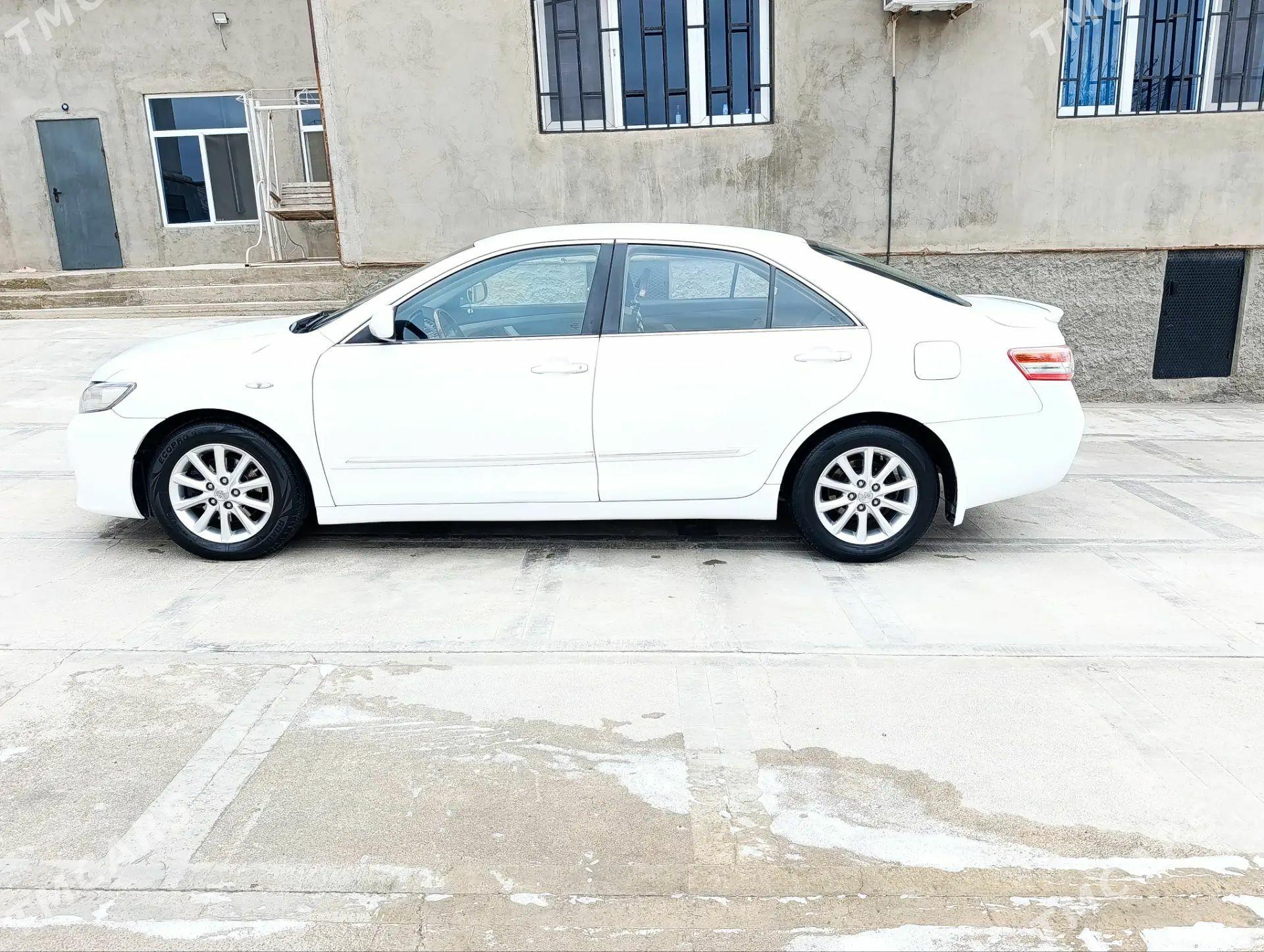 Toyota Camry 2011 - 190 000 TMT - Türkmenbaşy - img 1