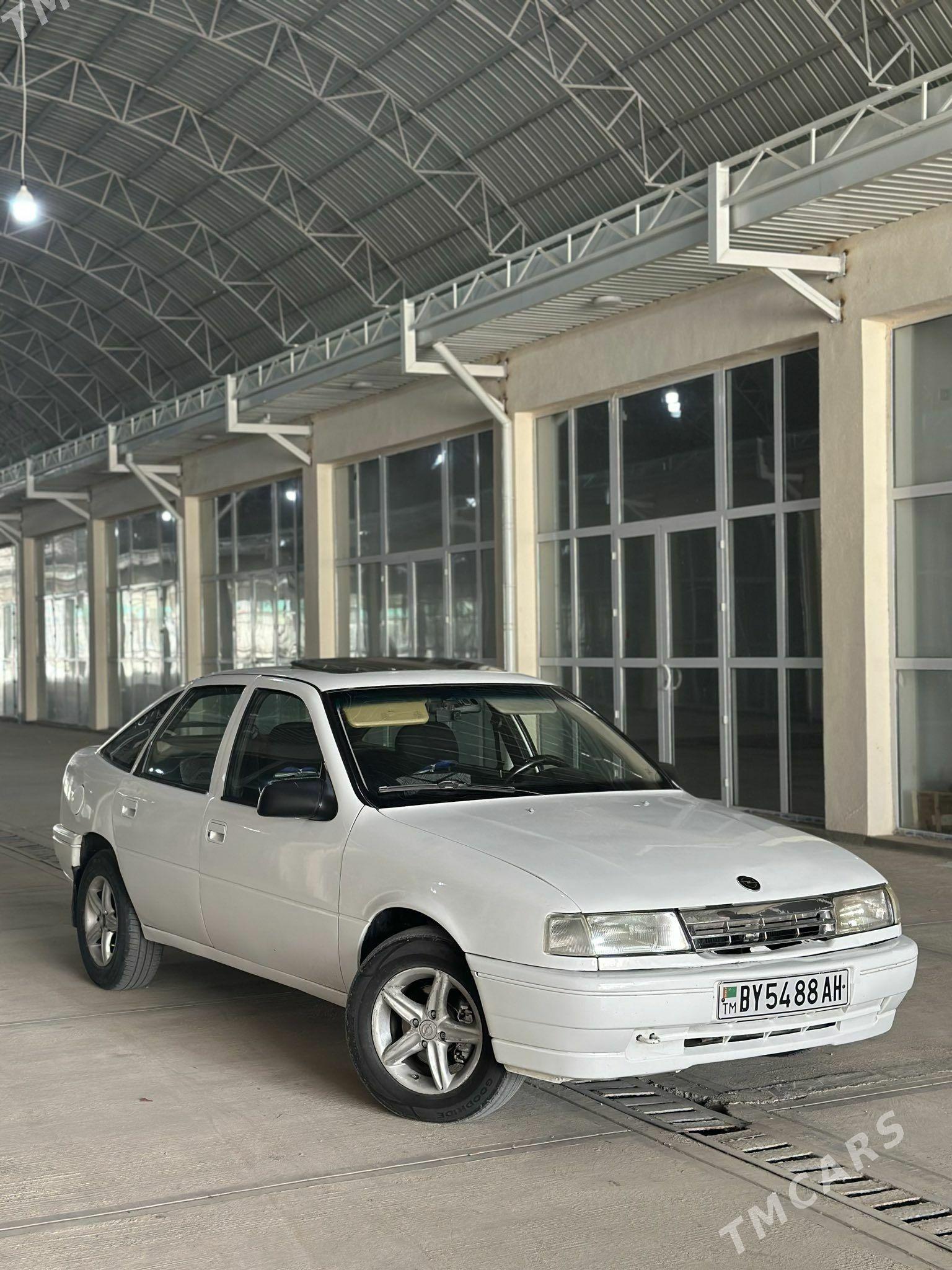 Opel Vectra 1991 - 45 000 TMT - Гёкдепе - img 1